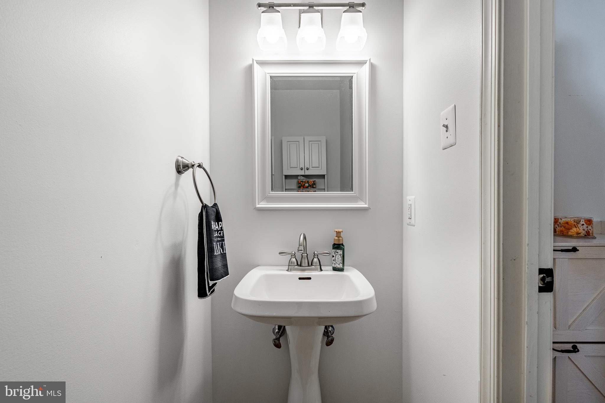 MARSH HARBOUR - Residential