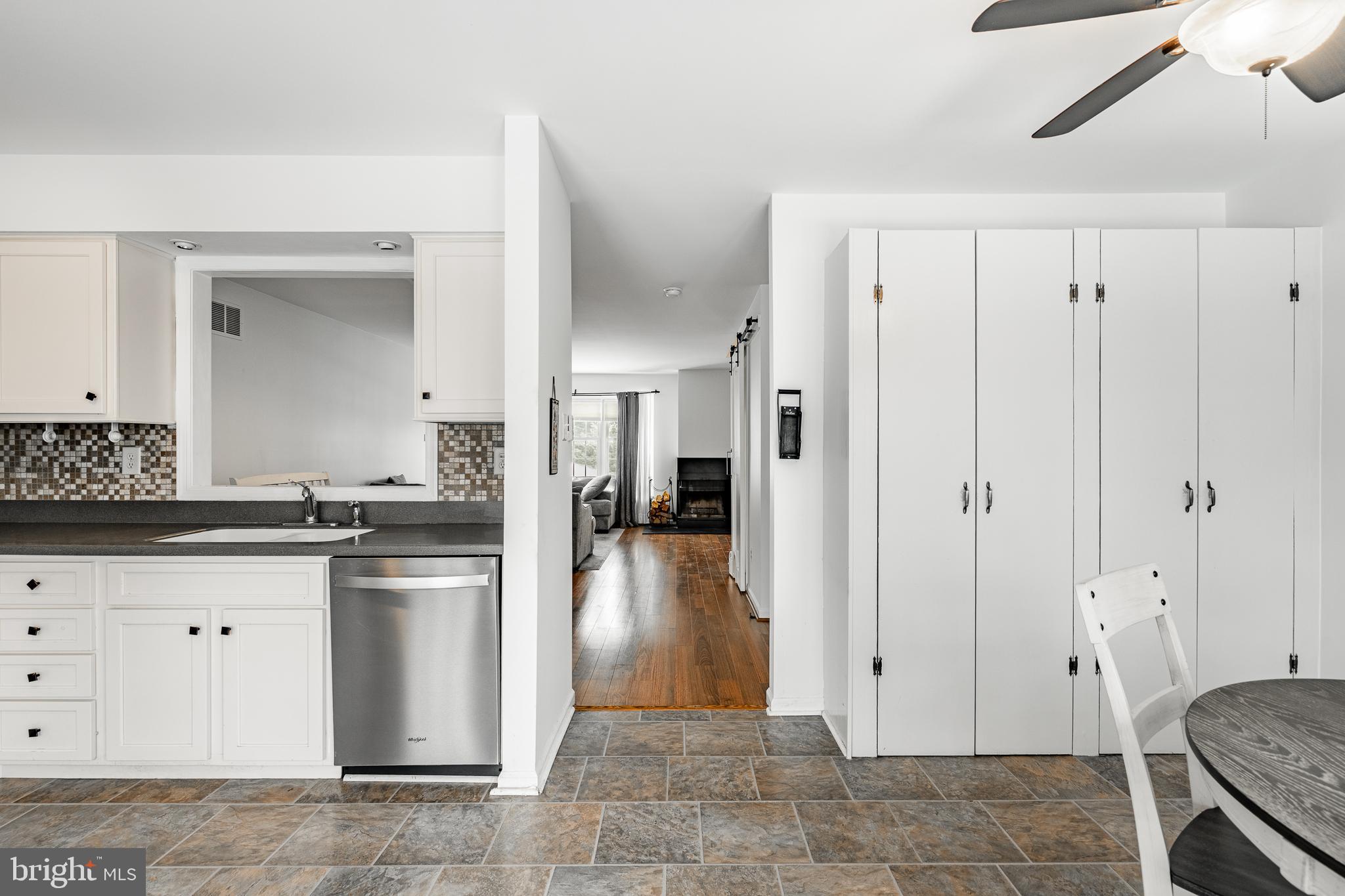 MARSH HARBOUR - Residential