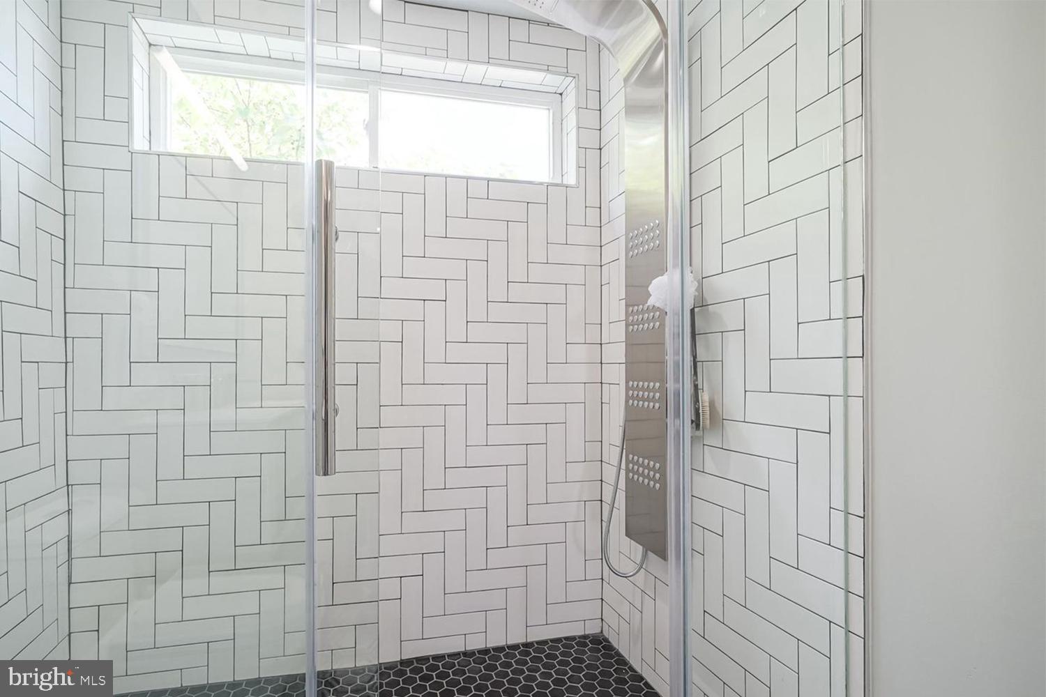 NEWBOLD - Residential Lease