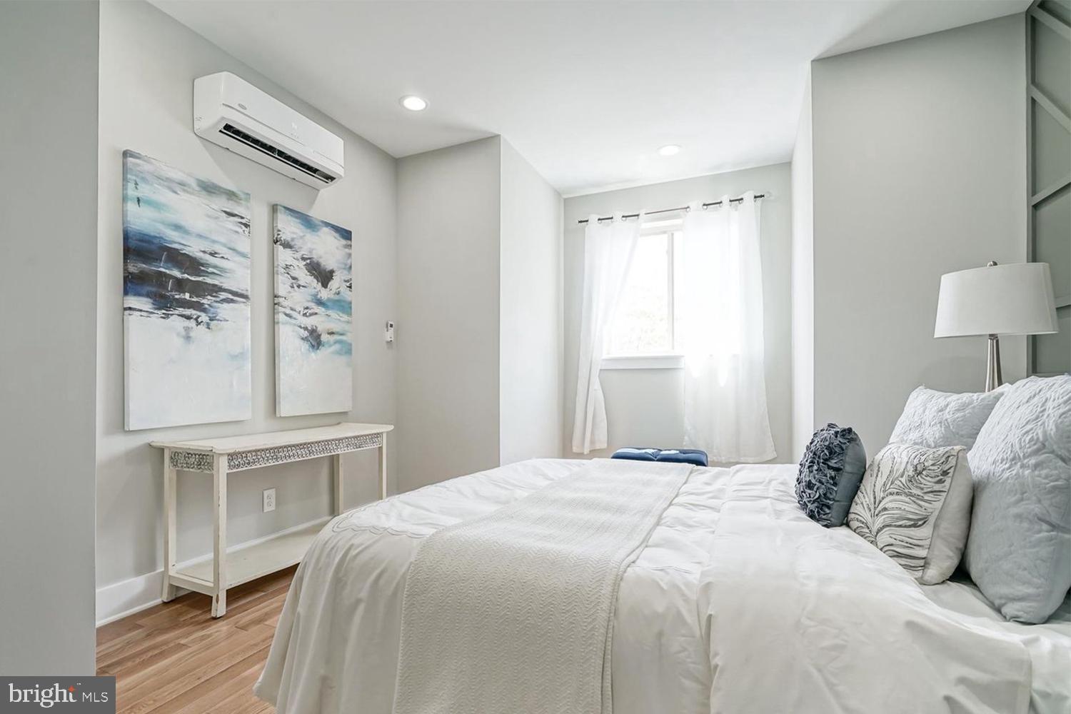 NEWBOLD - Residential Lease