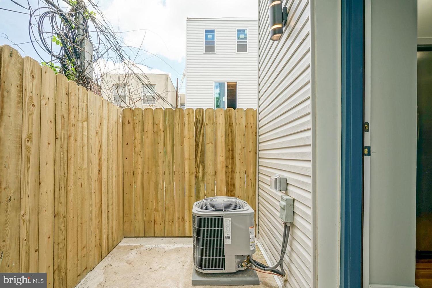 NEWBOLD - Residential Lease