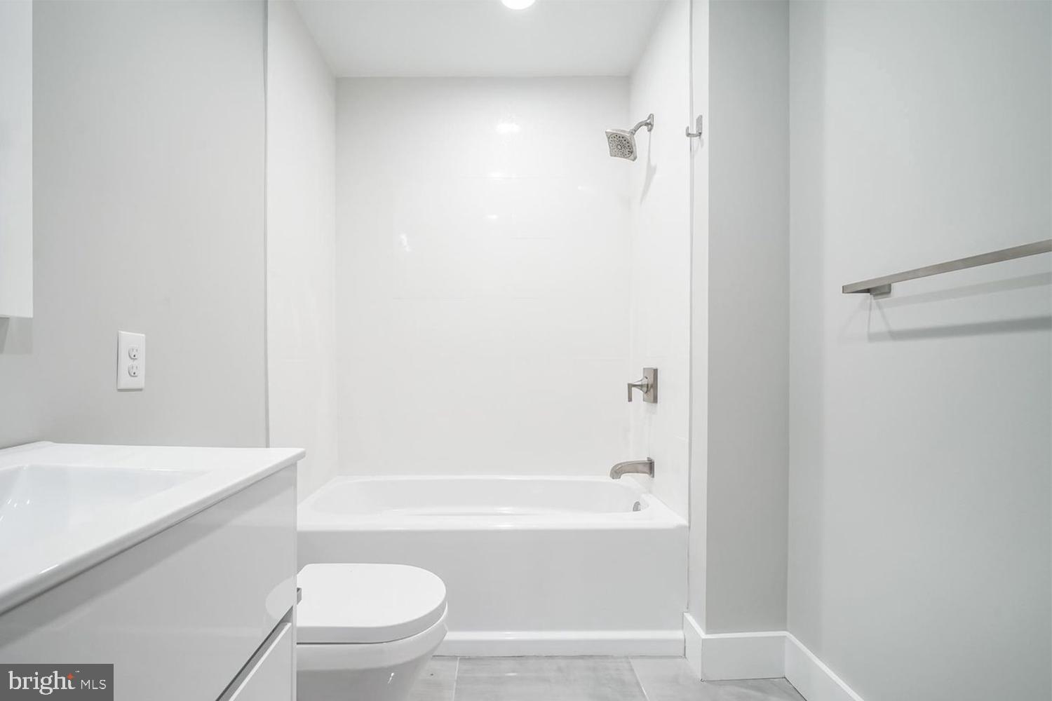 NEWBOLD - Residential Lease