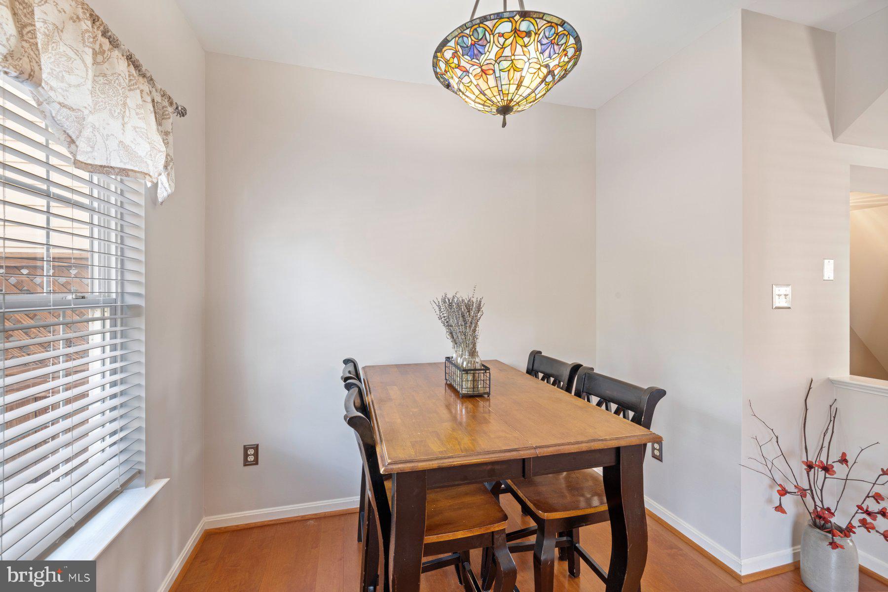 TWIN ARCH CROSSING - Residential