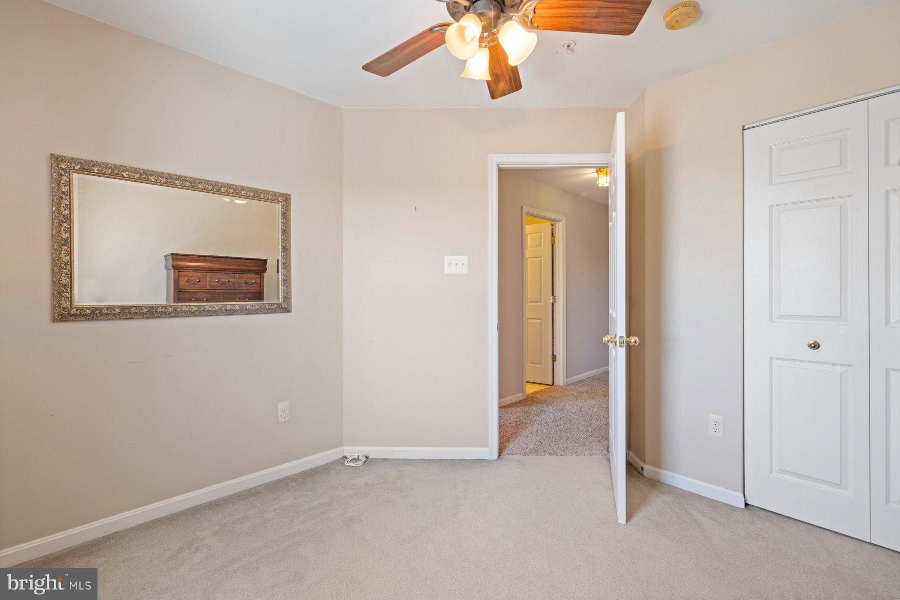 TWIN ARCH CROSSING - Residential