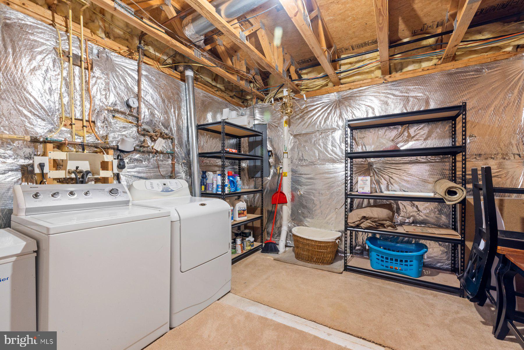 TWIN ARCH CROSSING - Residential