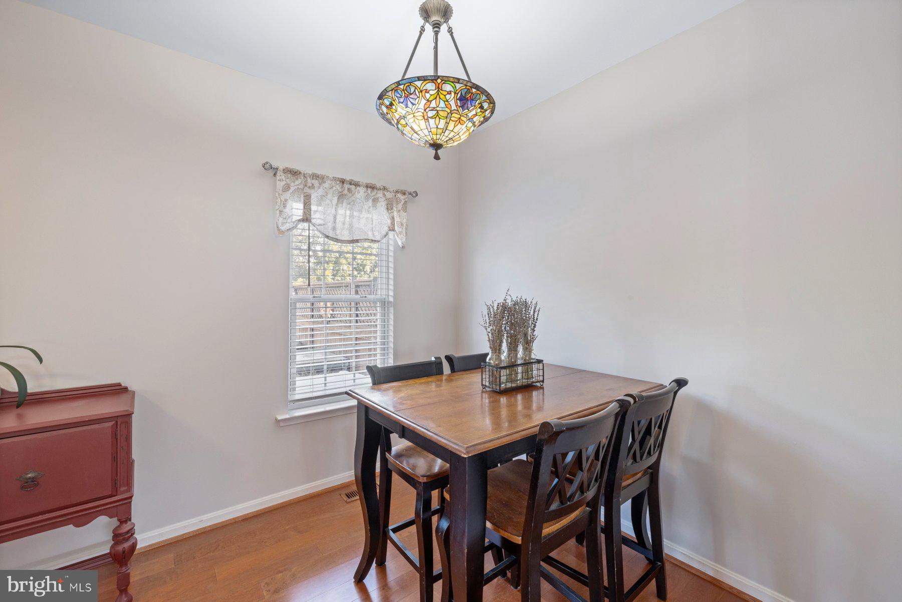 TWIN ARCH CROSSING - Residential