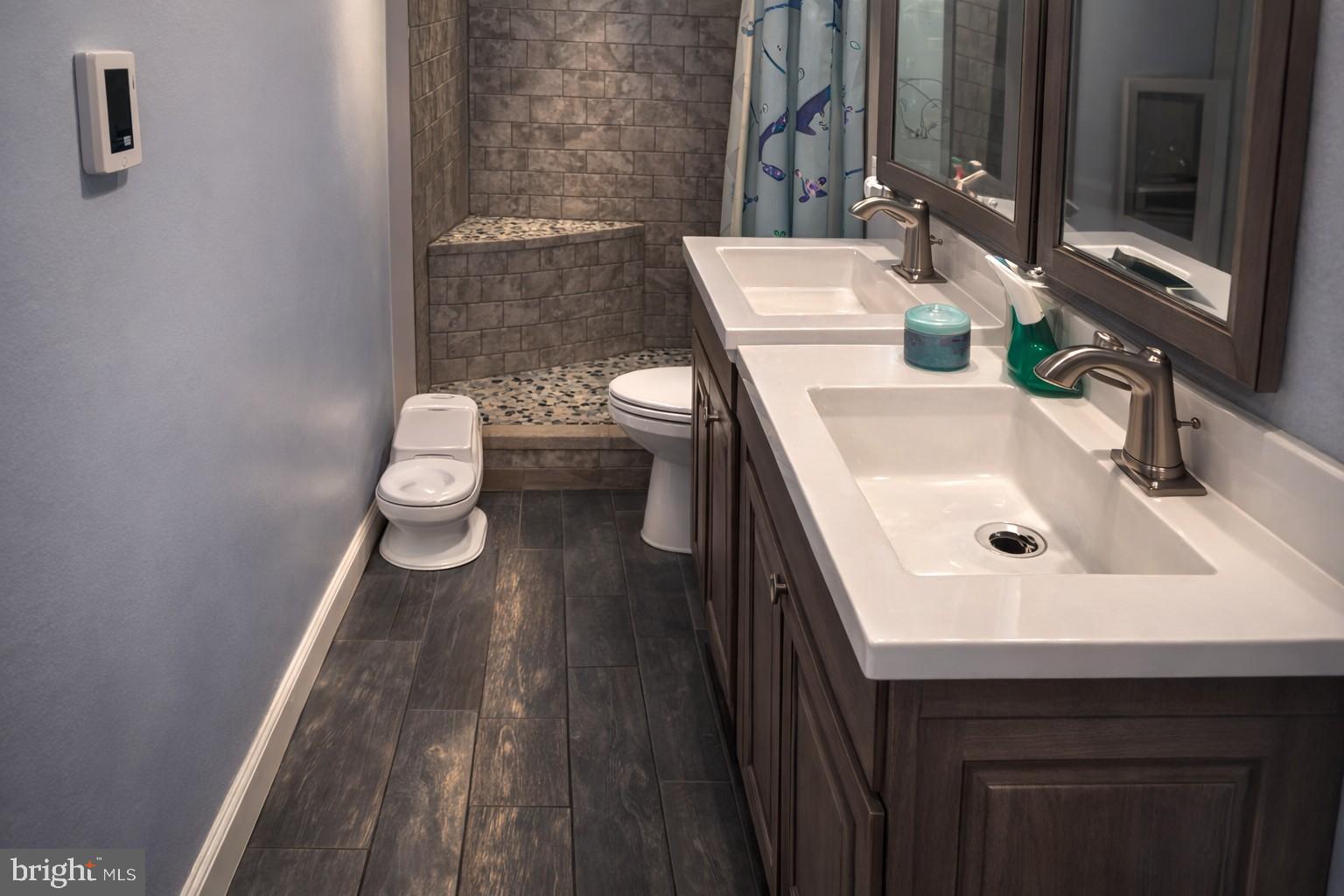 1018 W BROWNING ROAD