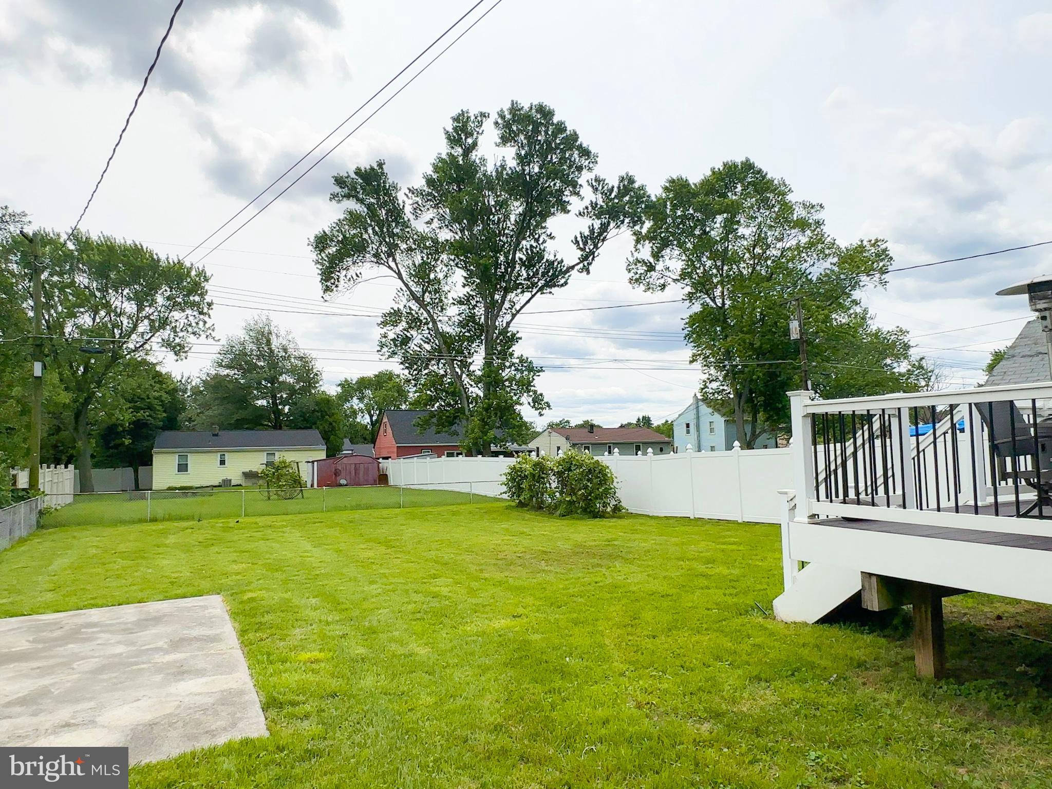 THE MEADOWS - Residential