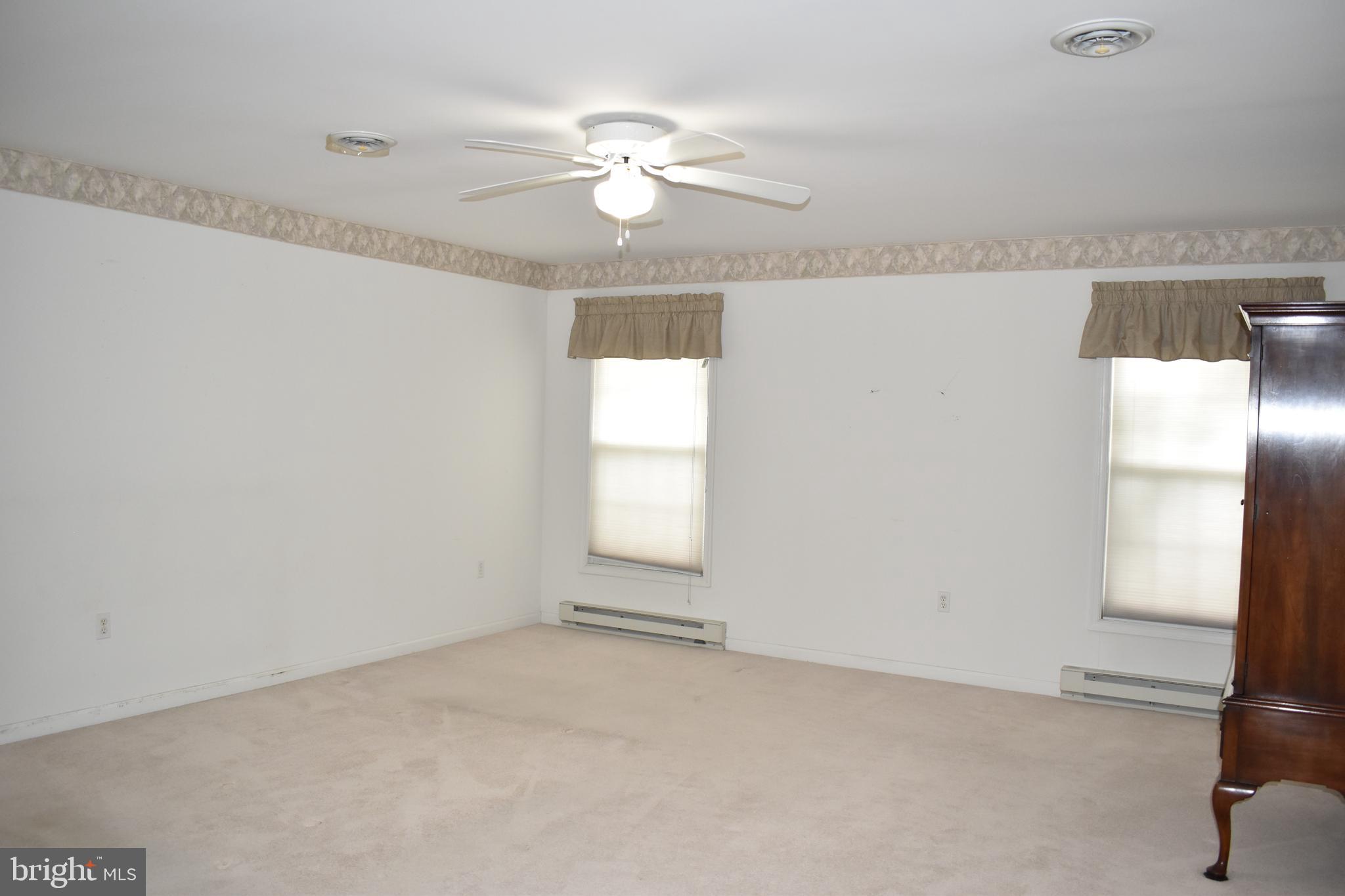 SOUTH POINTE - Residential