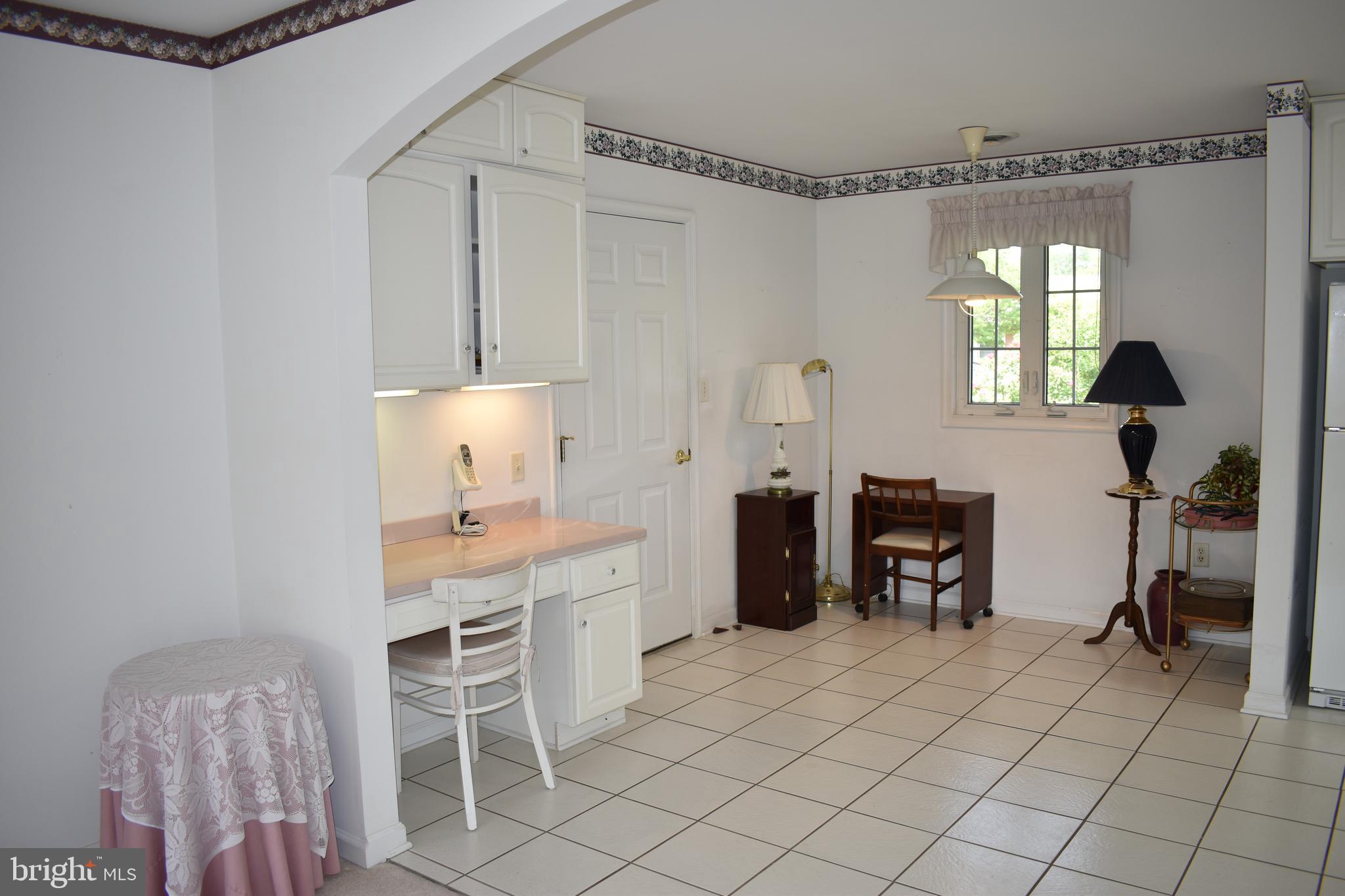 SOUTH POINTE - Residential