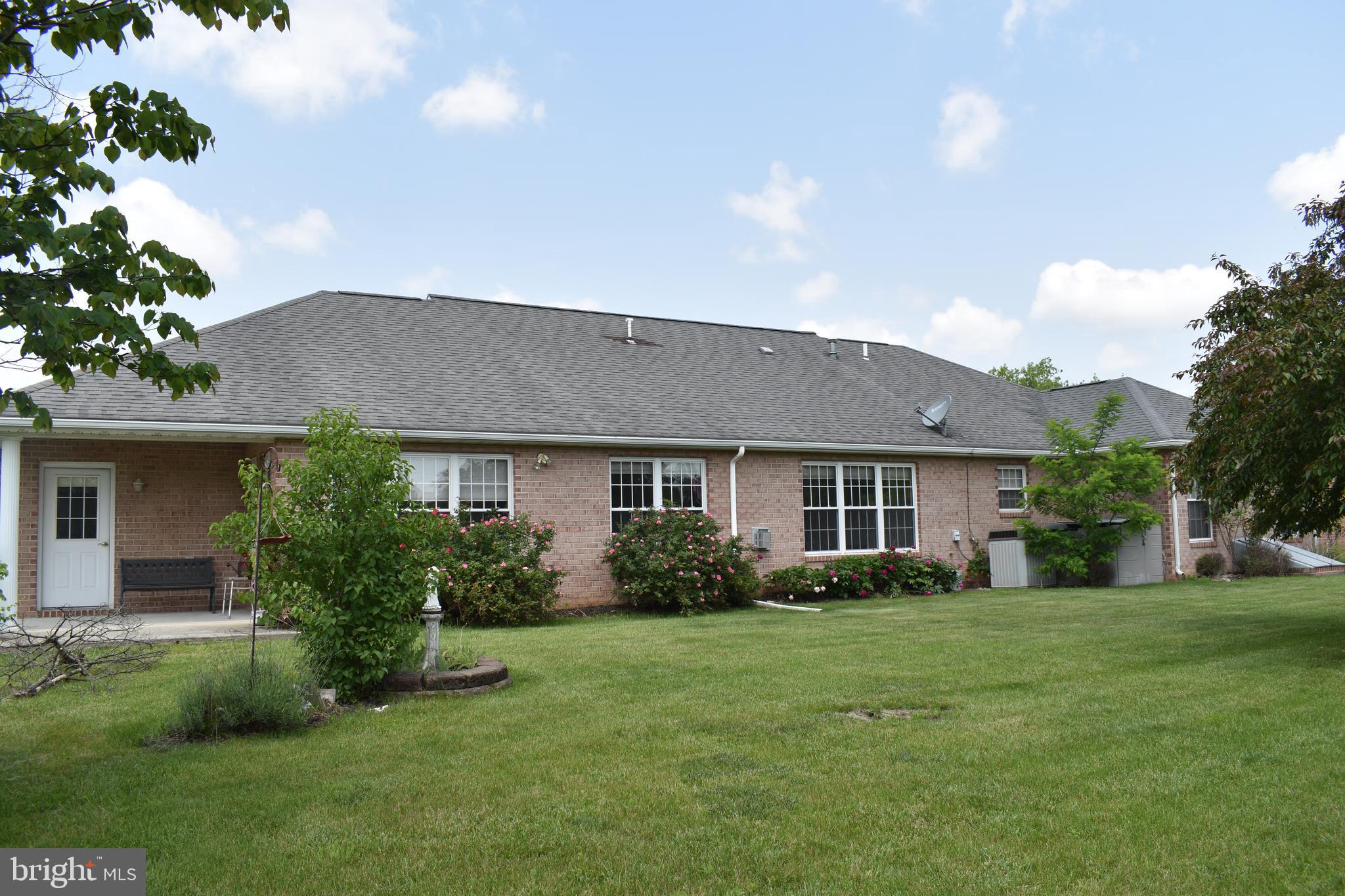 SOUTH POINTE - Residential