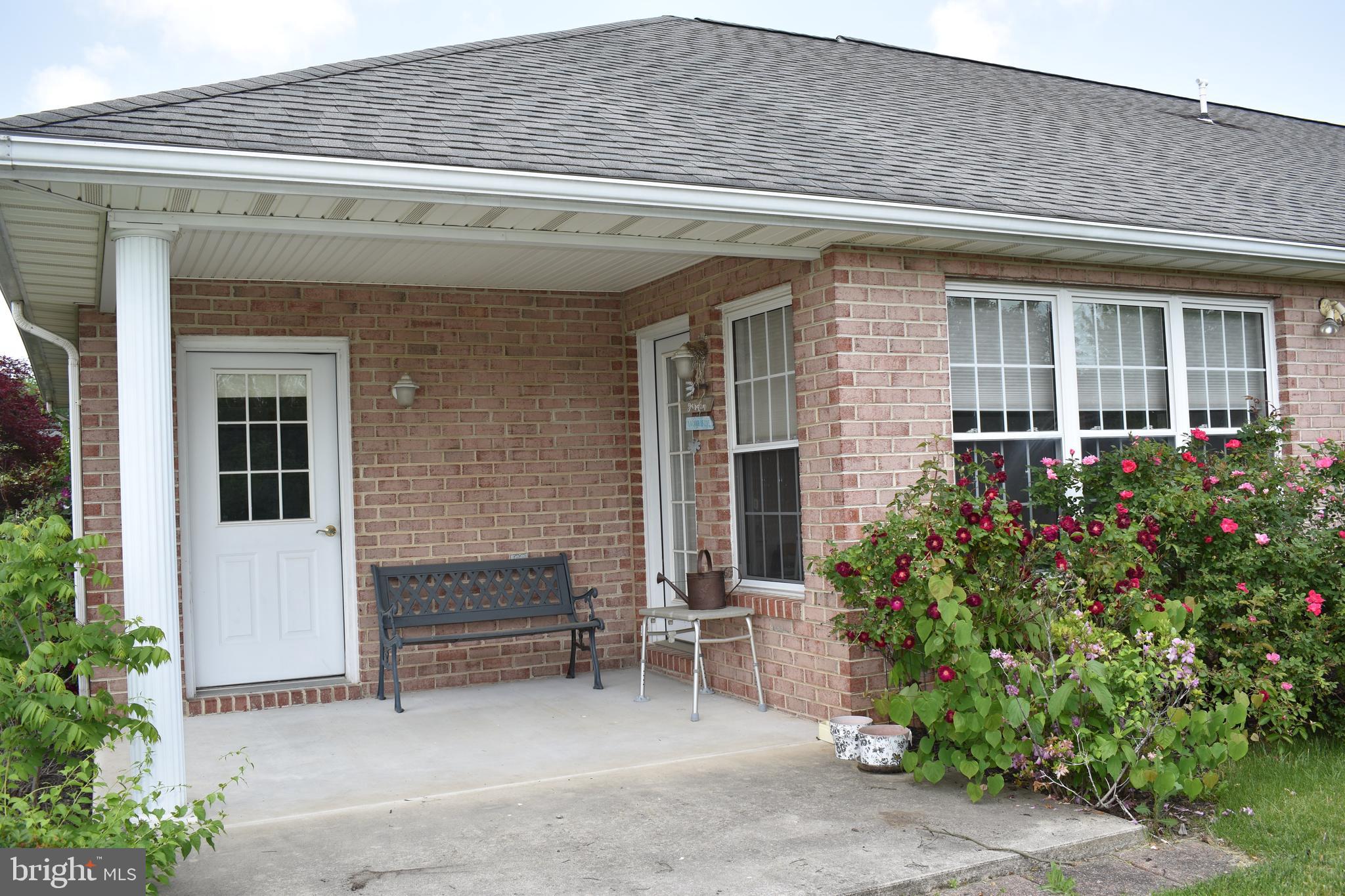 SOUTH POINTE - Residential