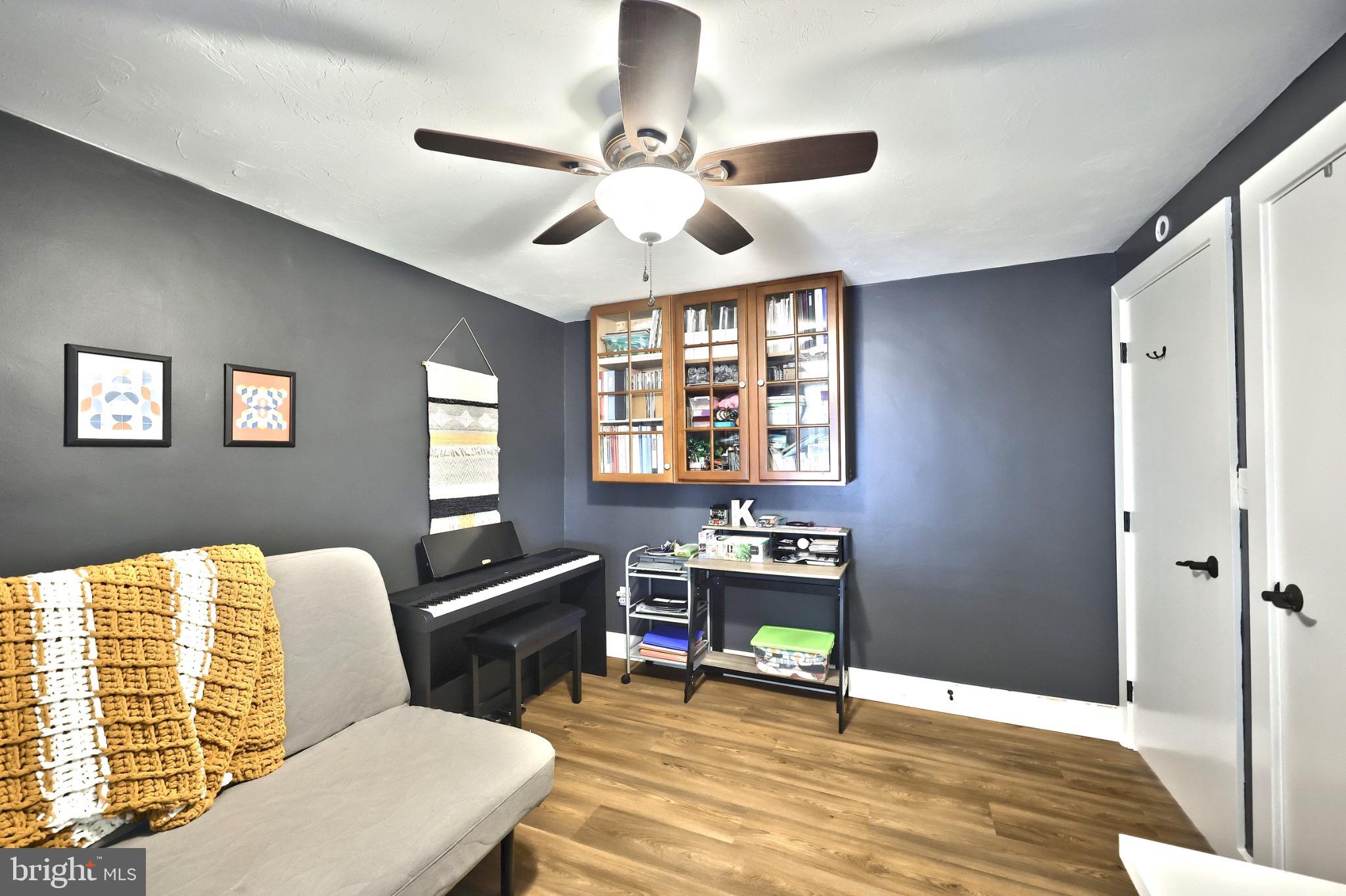 WOODCREST AREA - Residential