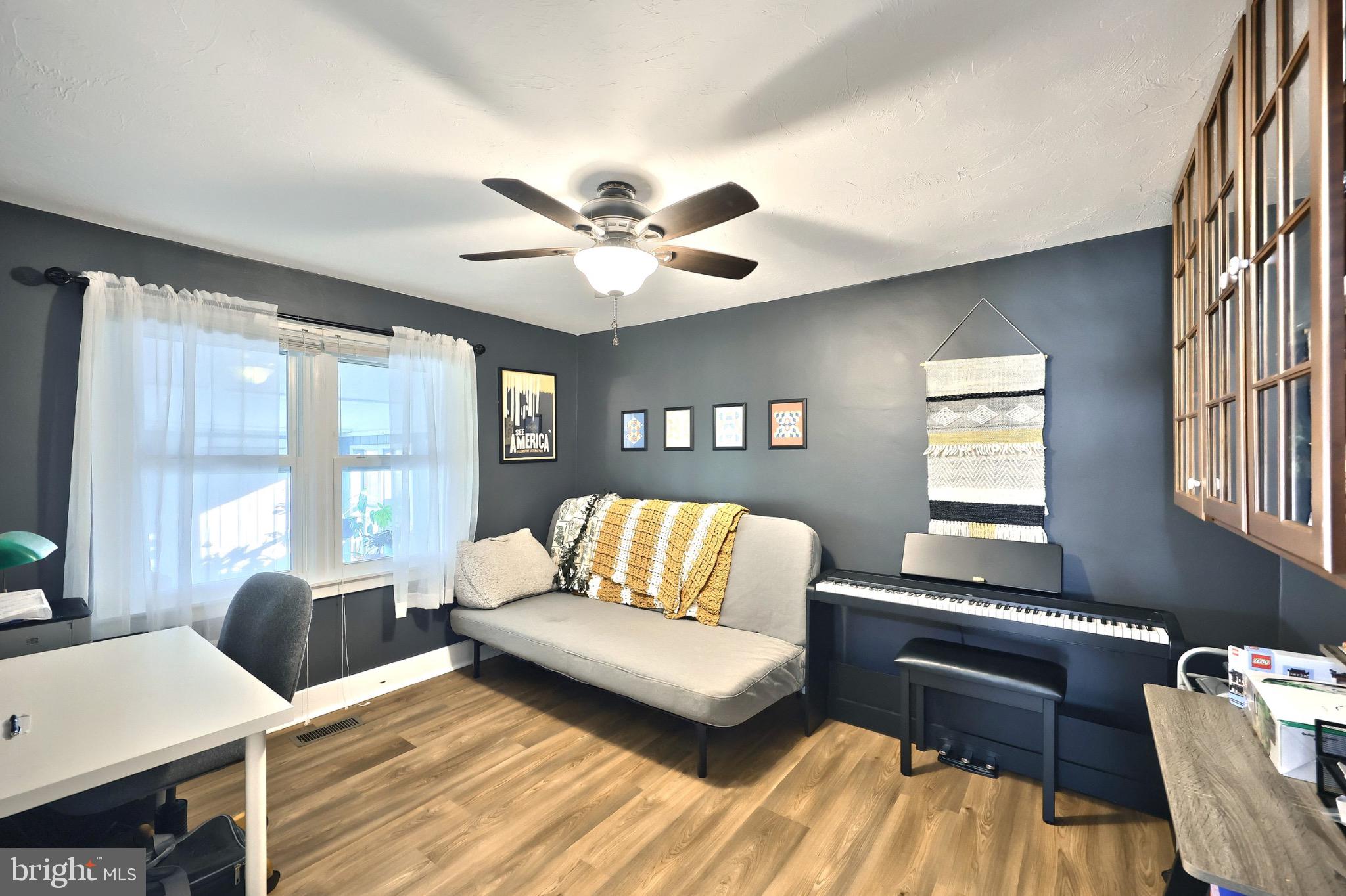 WOODCREST AREA - Residential