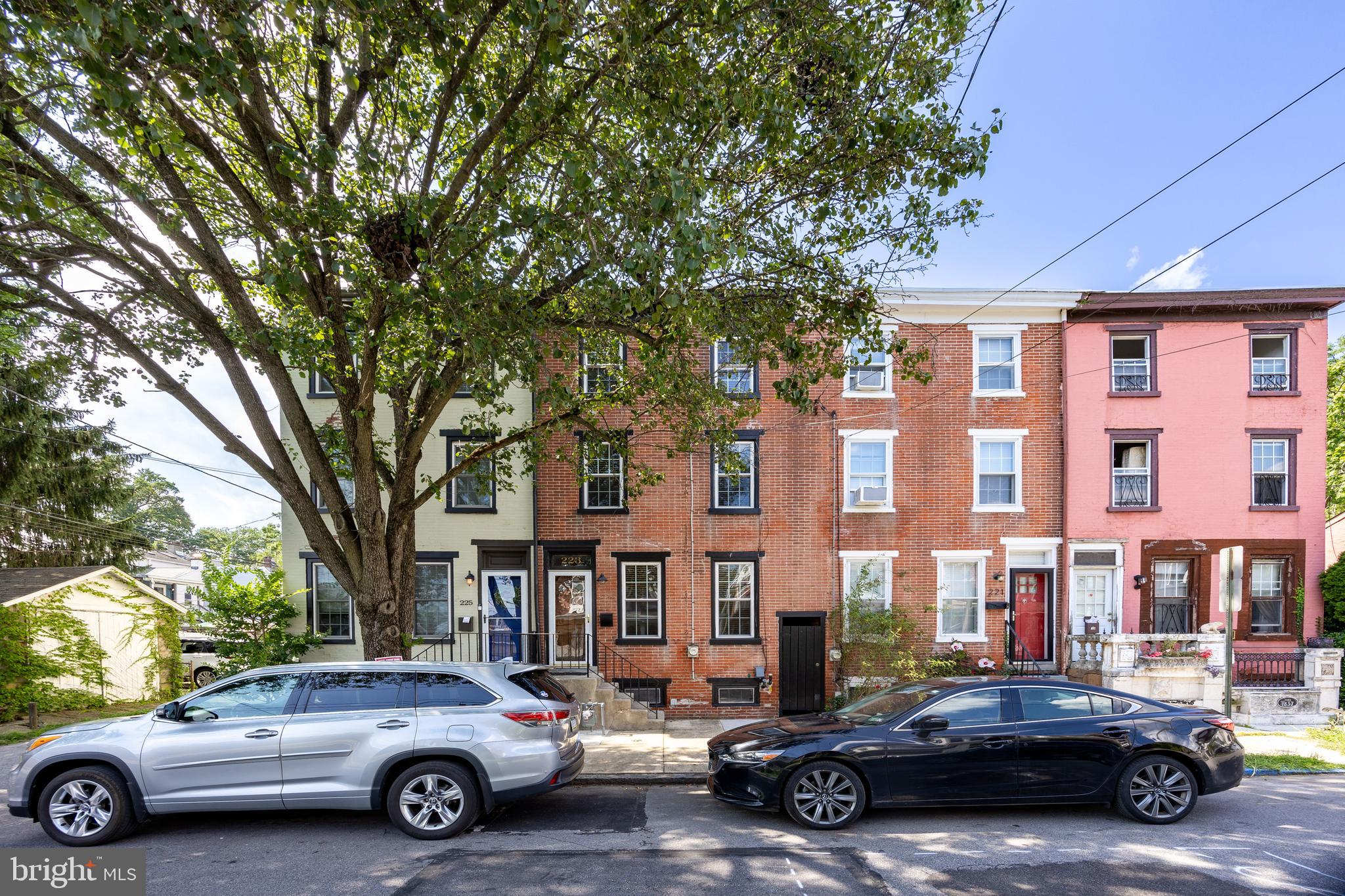 223 W BIDDLE STREET