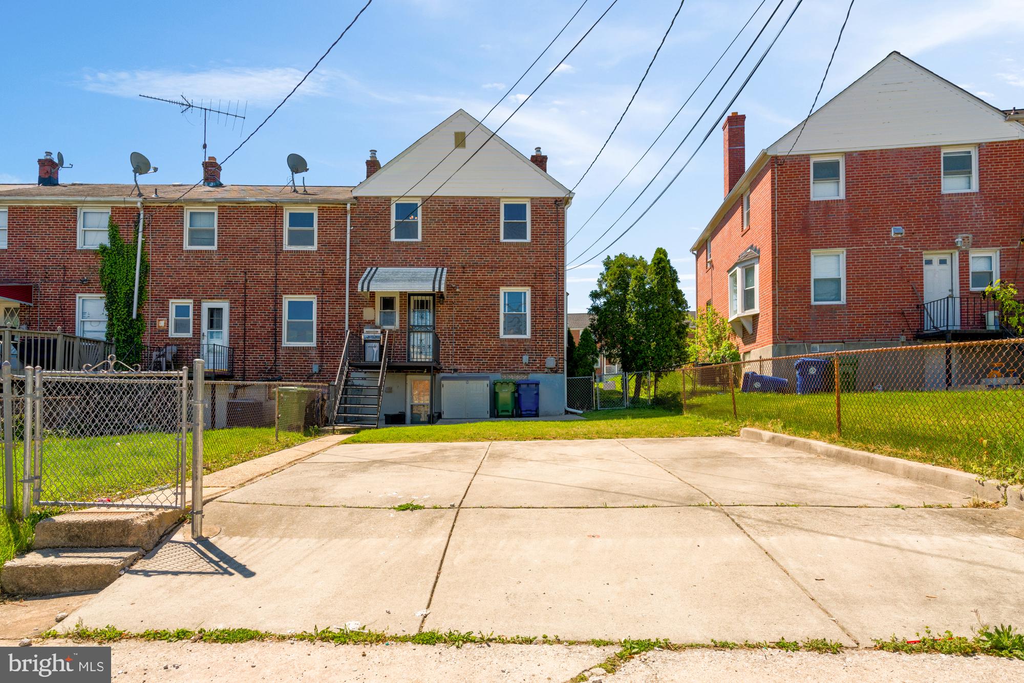 NEW NORTHWOOD - Residential