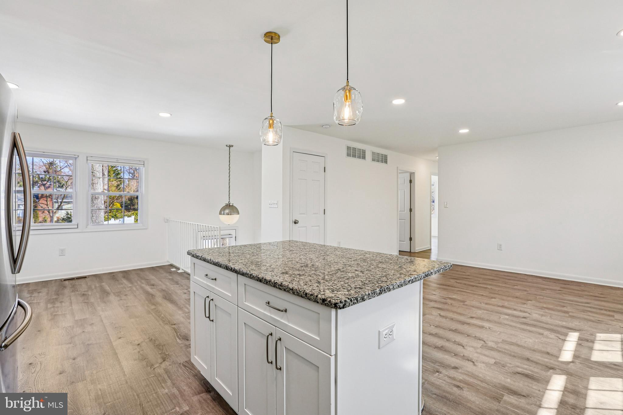 OAK GROVE - Residential