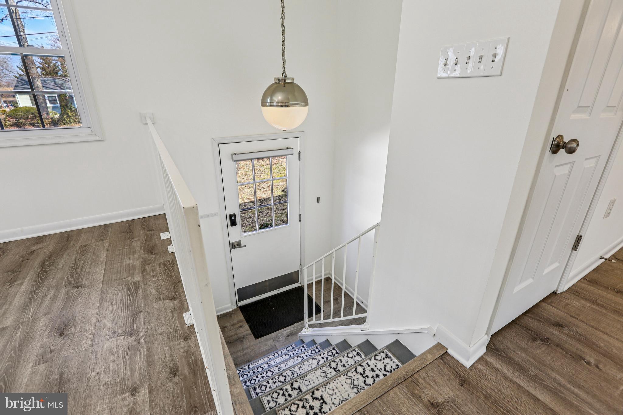 804 OAK GROVE CIRCLE