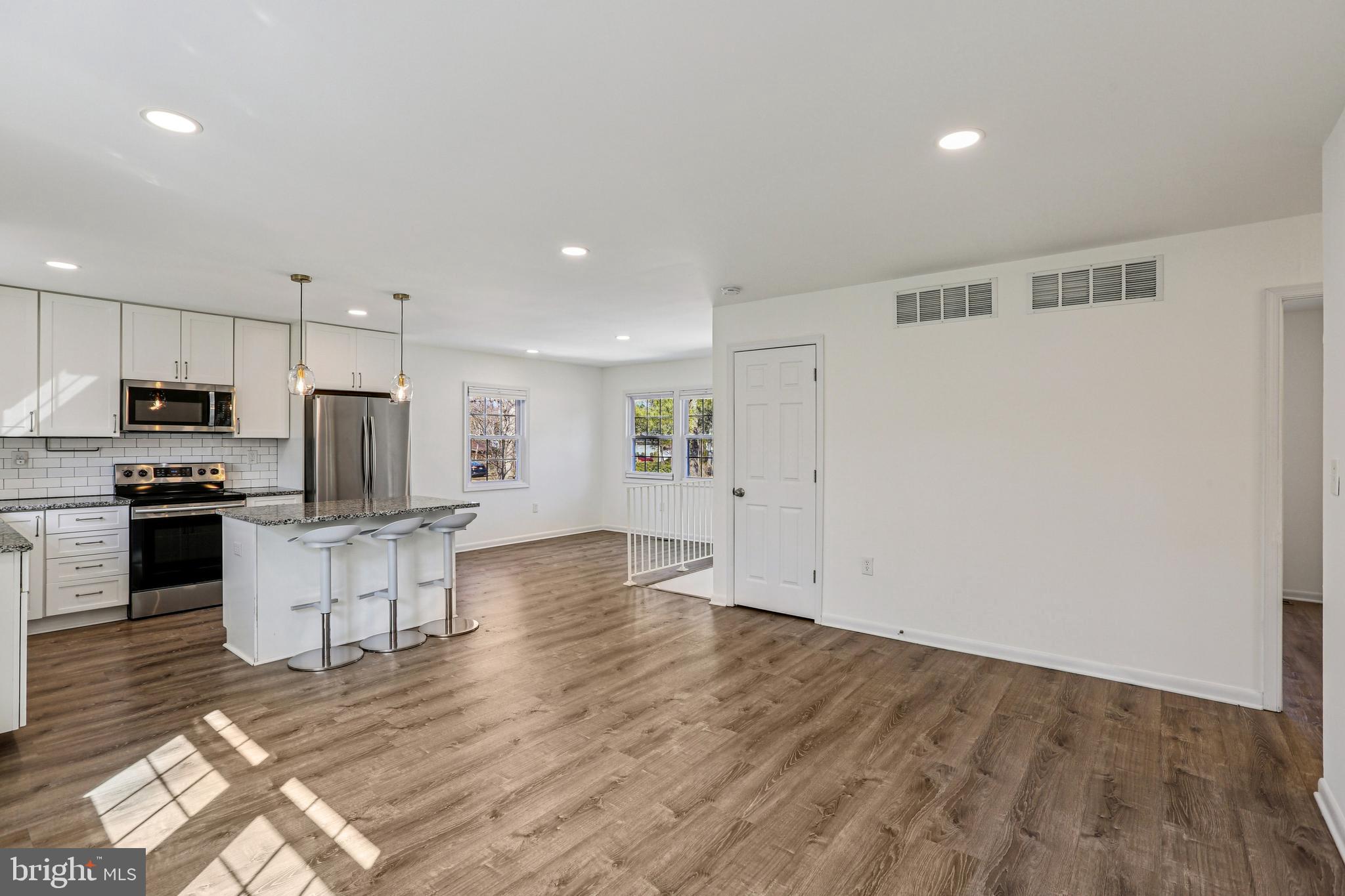 OAK GROVE - Residential