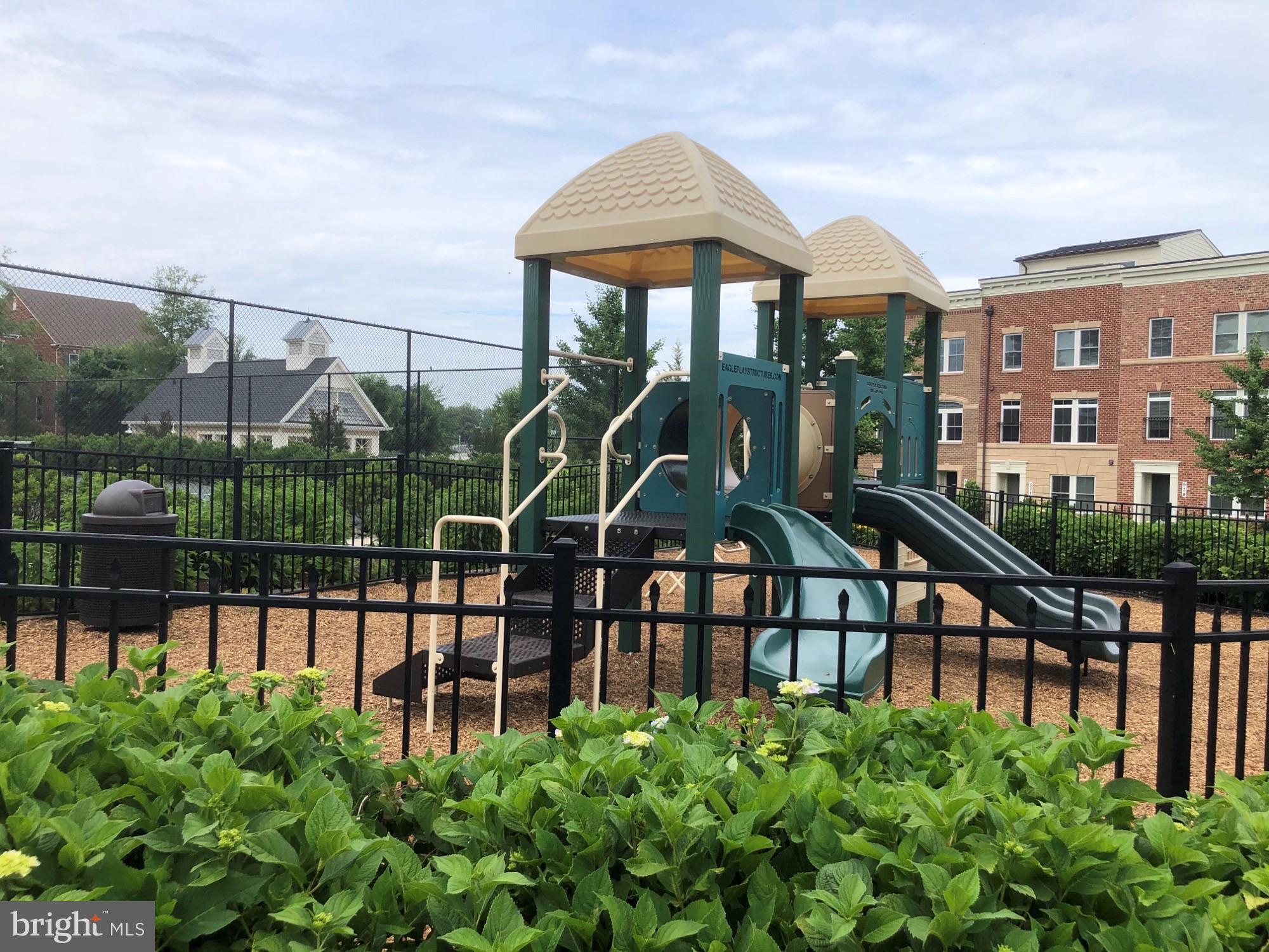 PARKLANDS AT WATKINS MILL - Residential Lease