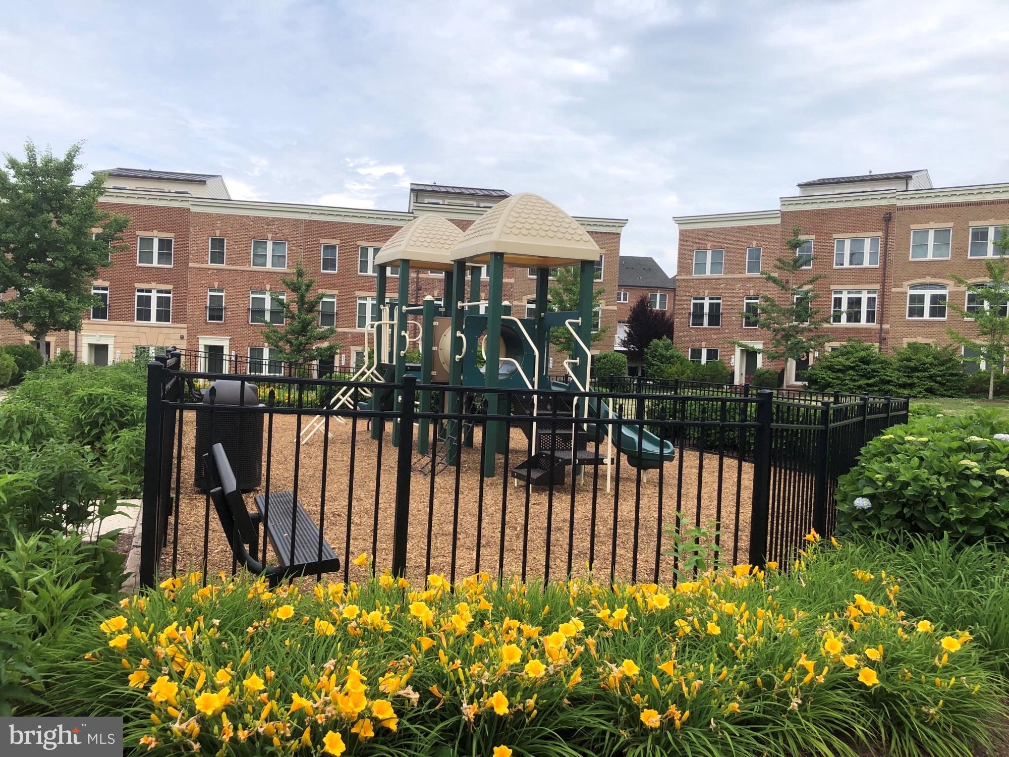 PARKLANDS AT WATKINS MILL - Residential Lease