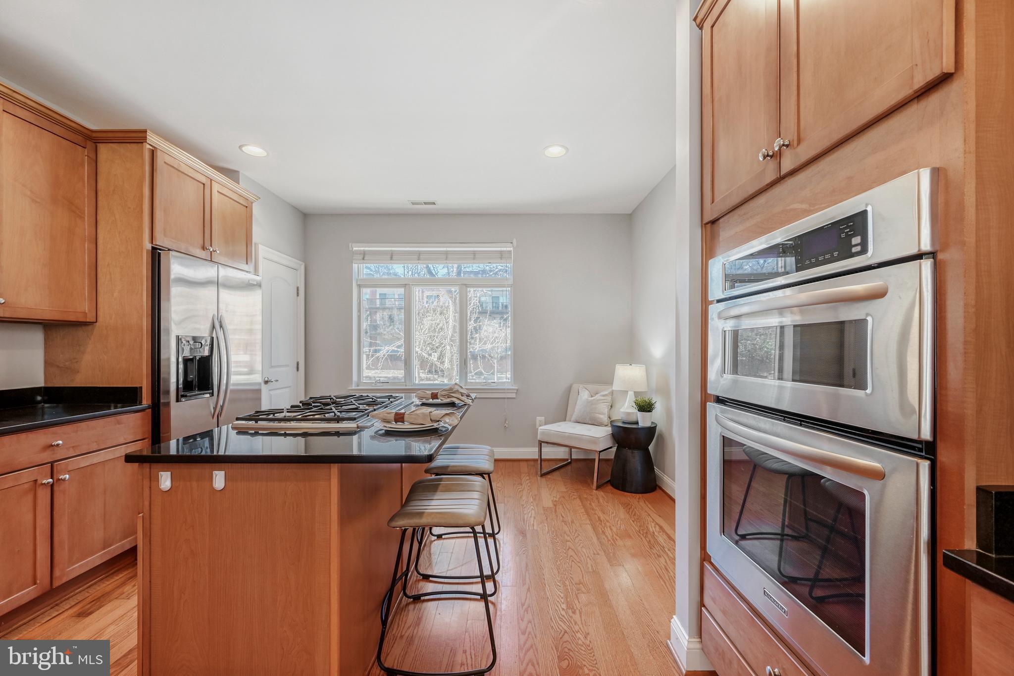 PIER HOMES AT HARBORVIEW - Residential