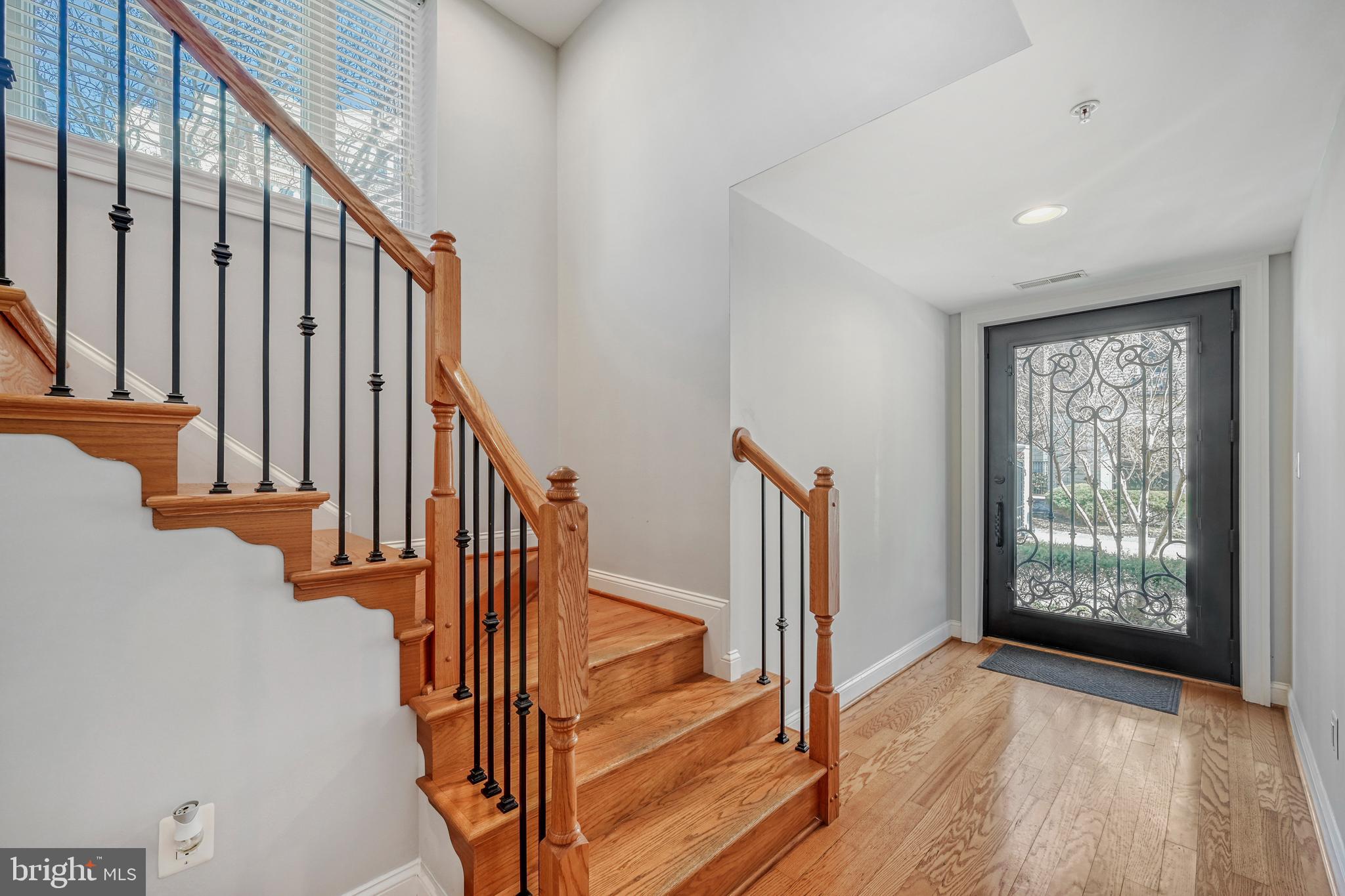 PIER HOMES AT HARBORVIEW - Residential