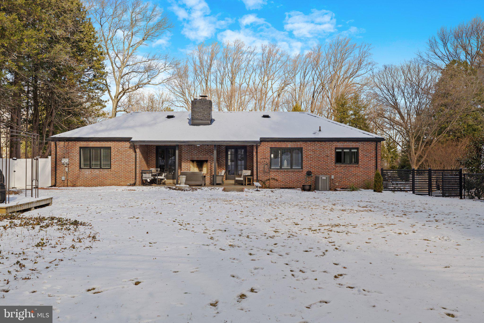 WEST ACRES - Residential