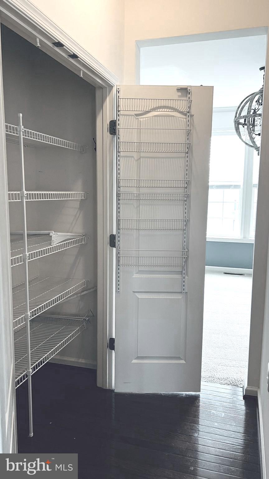 LAKE HOLIDAY ESTATES - Residential