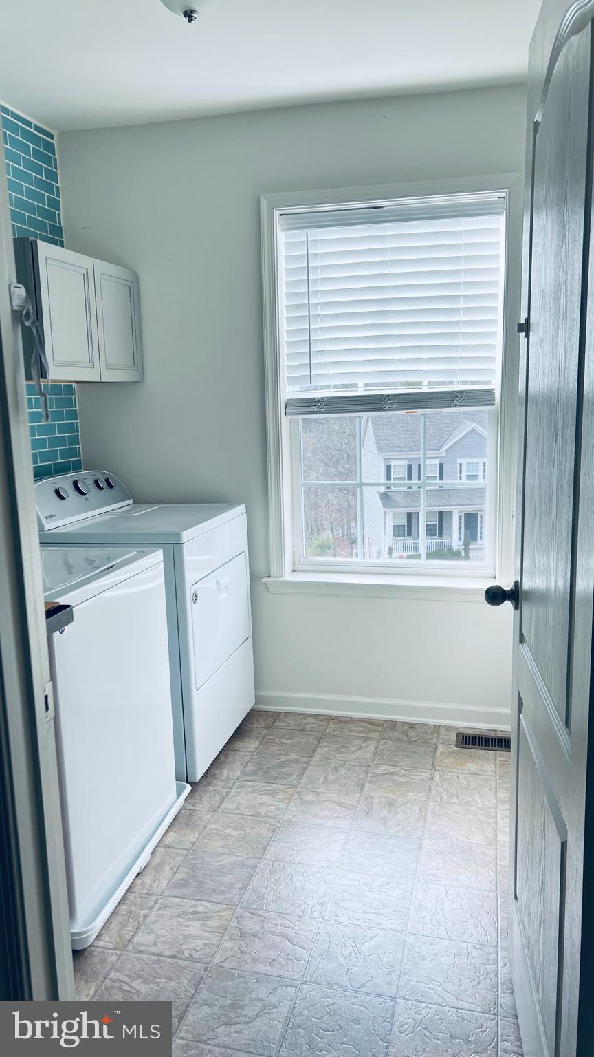 LAKE HOLIDAY ESTATES - Residential