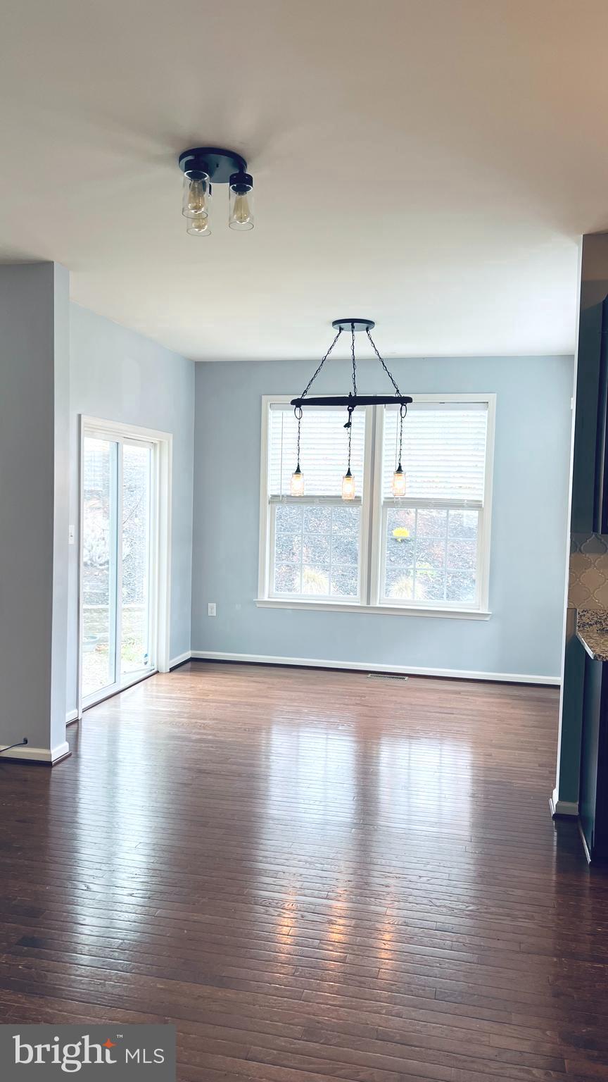 LAKE HOLIDAY ESTATES - Residential