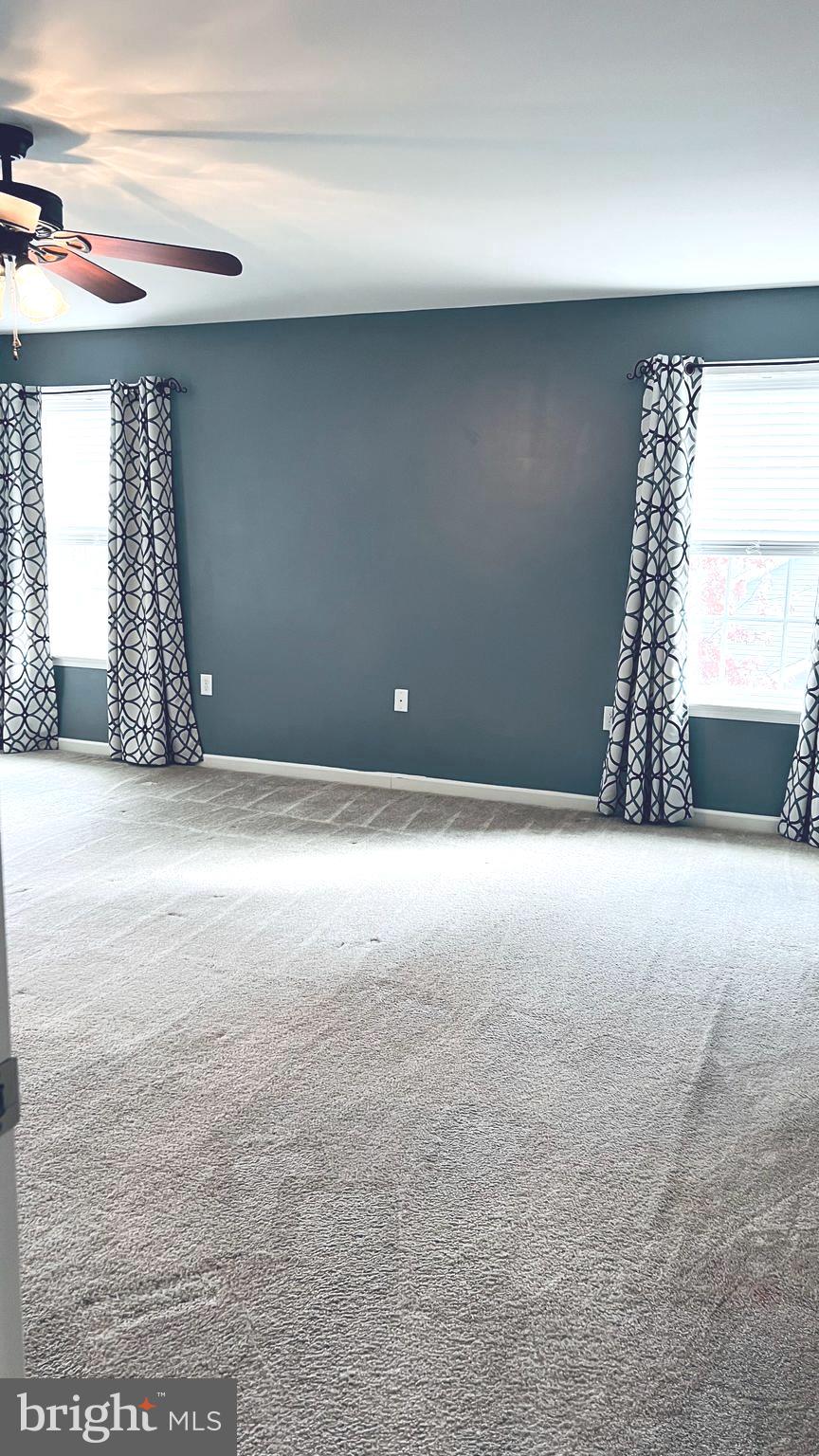 LAKE HOLIDAY ESTATES - Residential