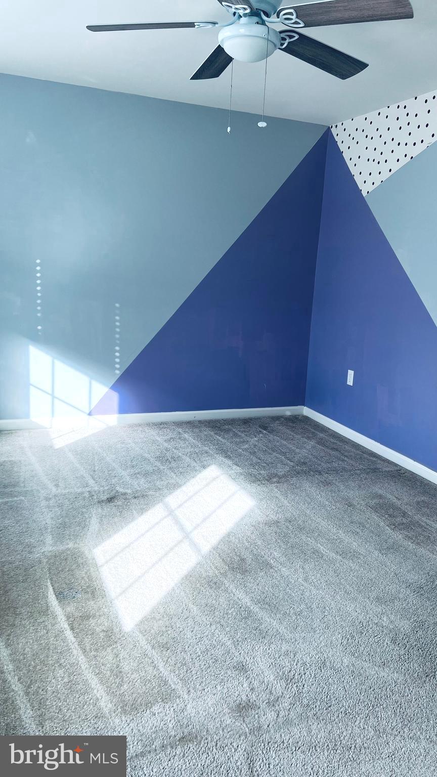 LAKE HOLIDAY ESTATES - Residential