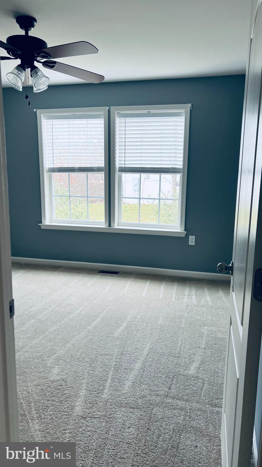 LAKE HOLIDAY ESTATES - Residential