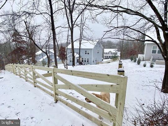 LAKE HOLIDAY ESTATES - Residential