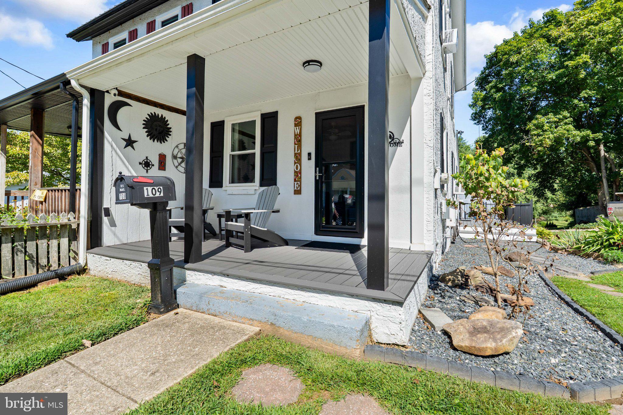 109 JETHRO STREET