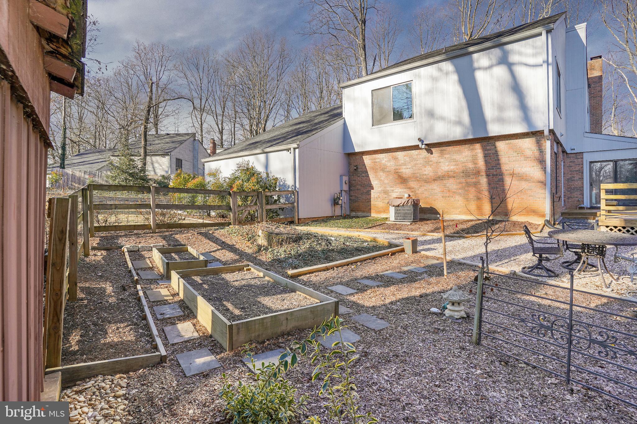 BENNINGTON WOODS - Residential