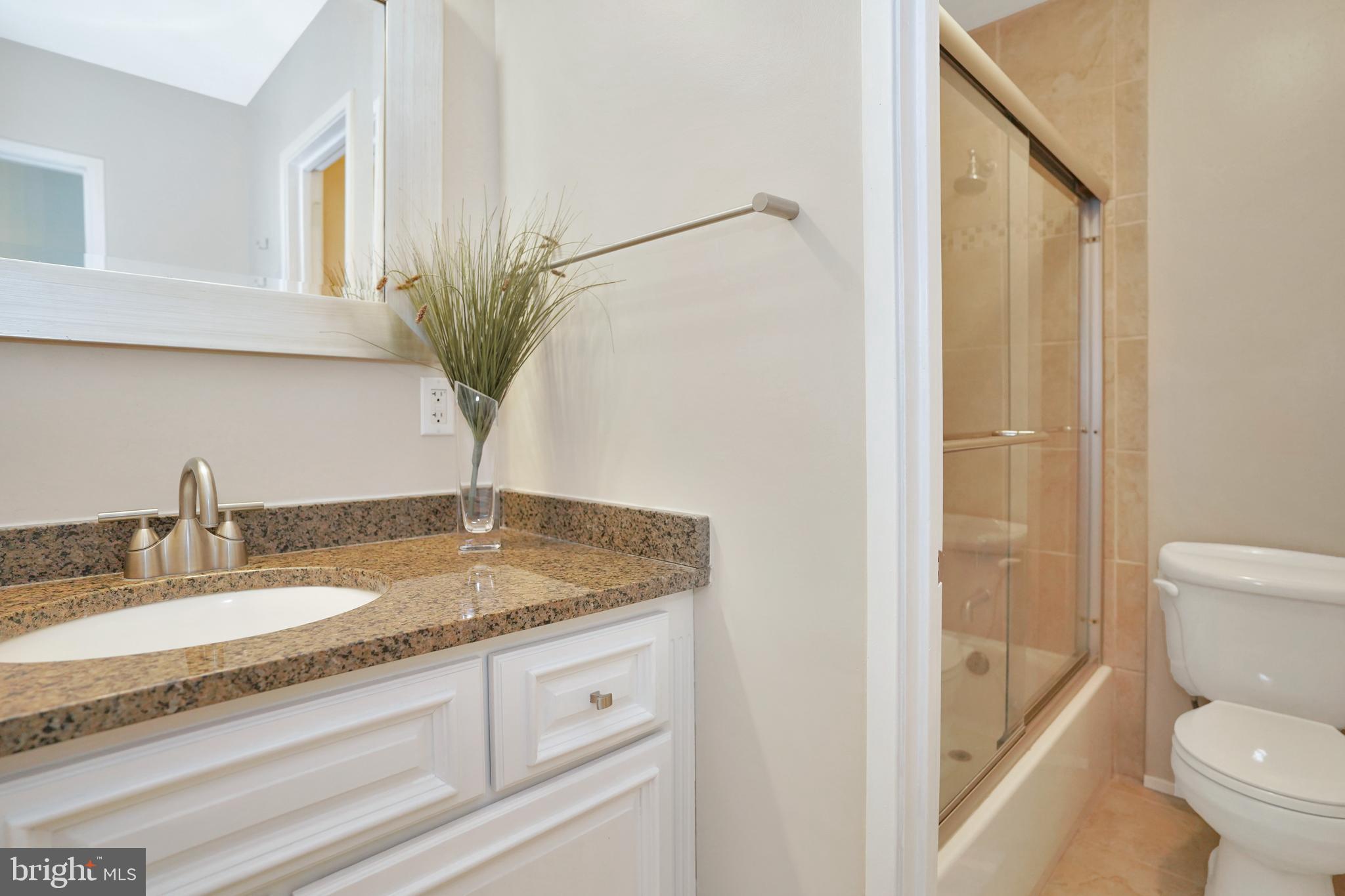 BENNINGTON WOODS - Residential