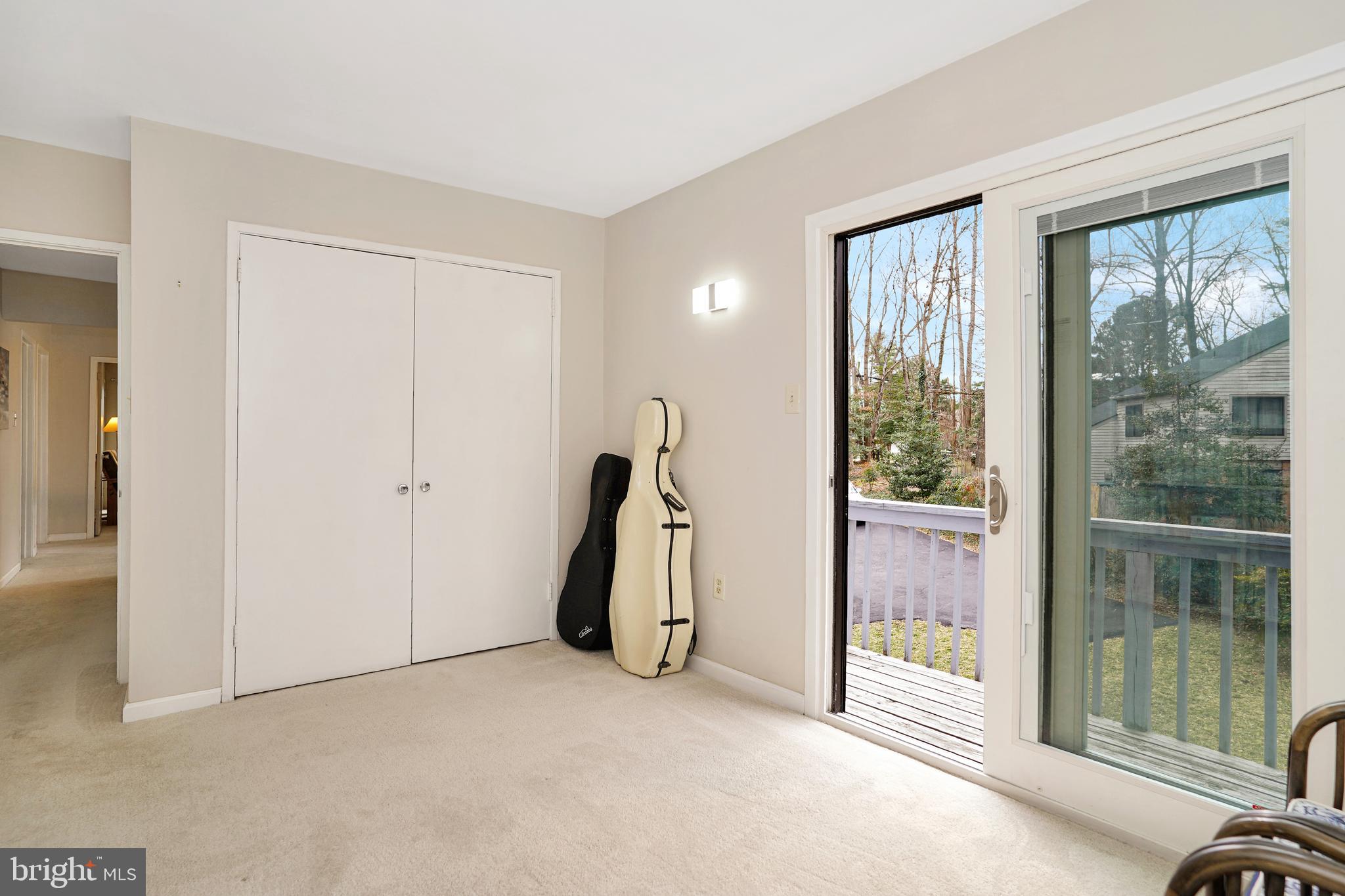 BENNINGTON WOODS - Residential