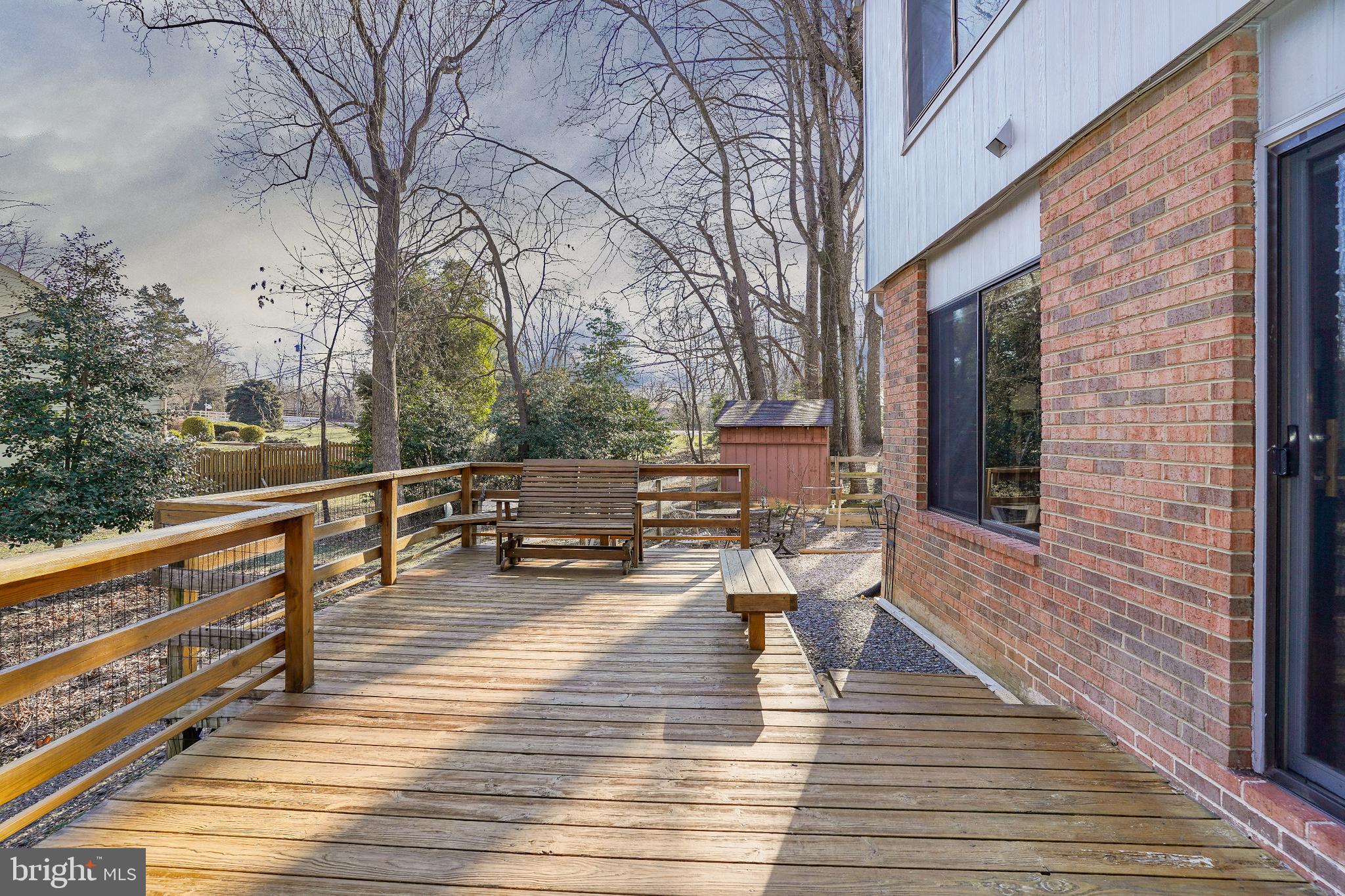 BENNINGTON WOODS - Residential