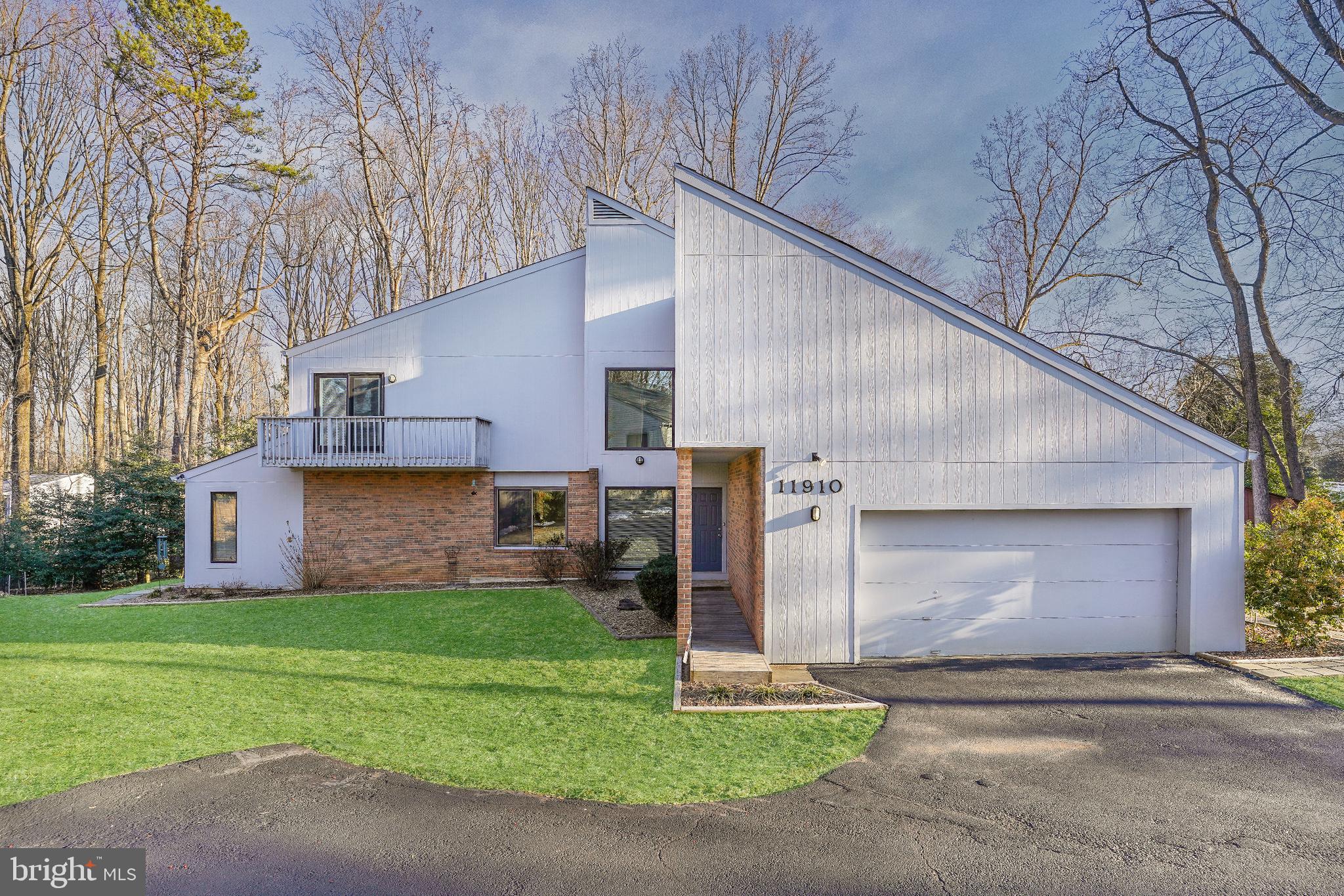 BENNINGTON WOODS - Residential