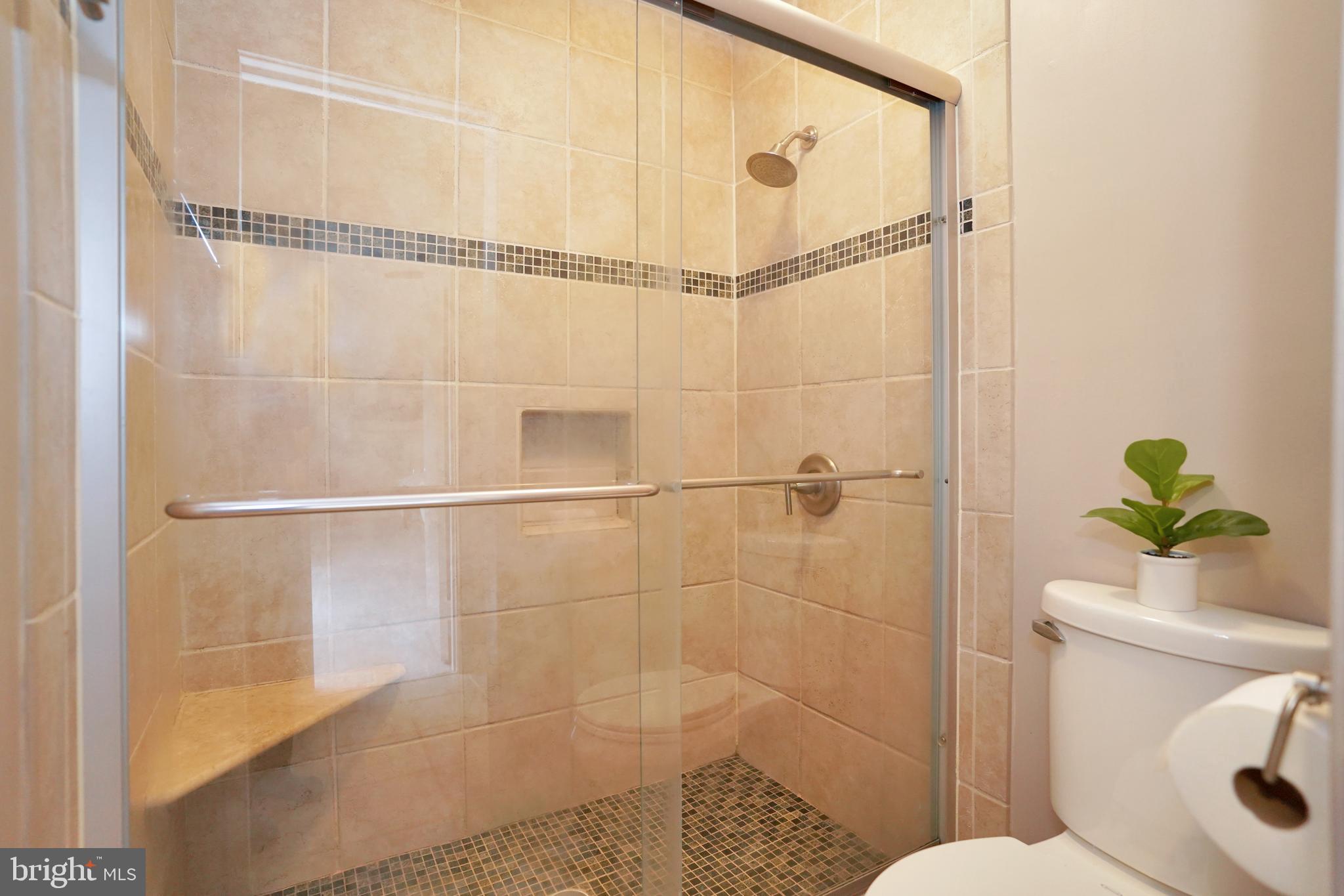 BENNINGTON WOODS - Residential