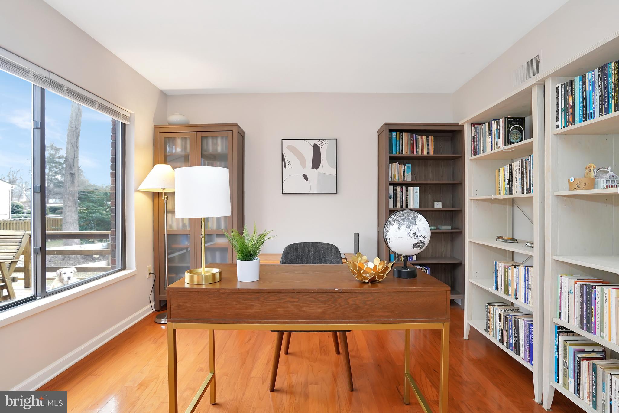 BENNINGTON WOODS - Residential