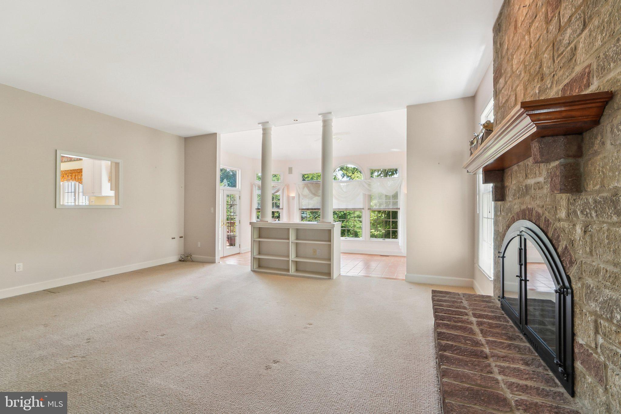 THE HILLSIDE AT SEMINARY - Residential