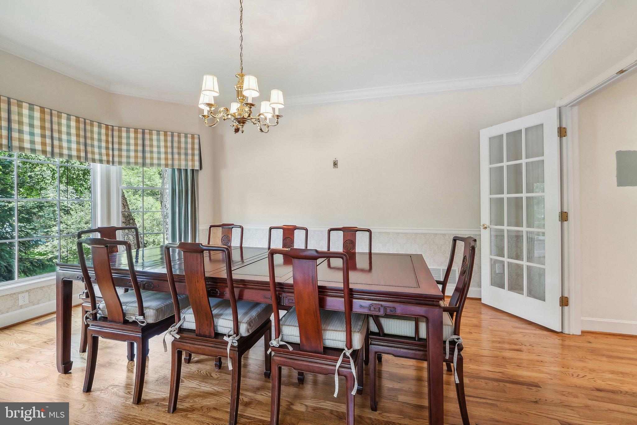 THE HILLSIDE AT SEMINARY - Residential