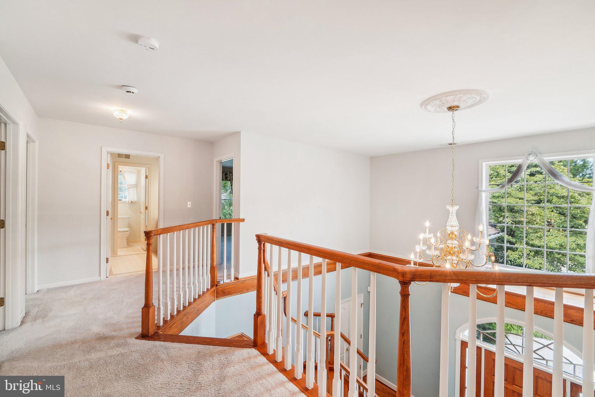 THE HILLSIDE AT SEMINARY - Residential