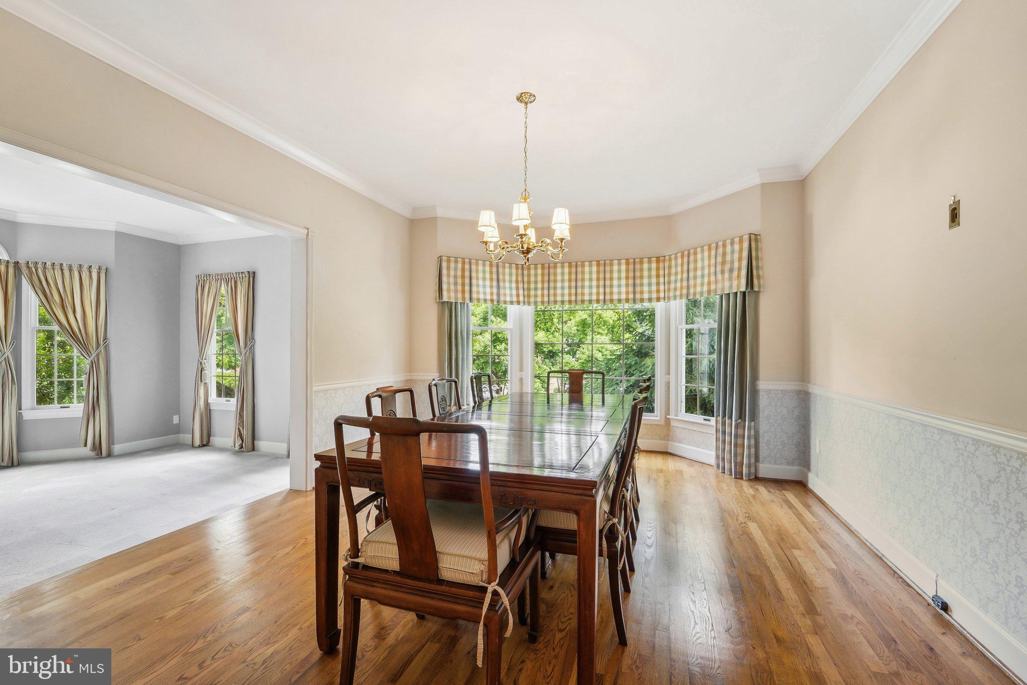 THE HILLSIDE AT SEMINARY - Residential