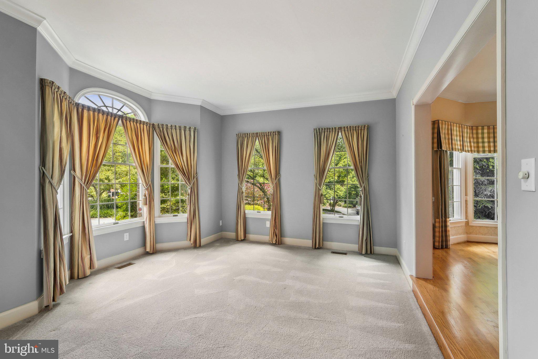 THE HILLSIDE AT SEMINARY - Residential