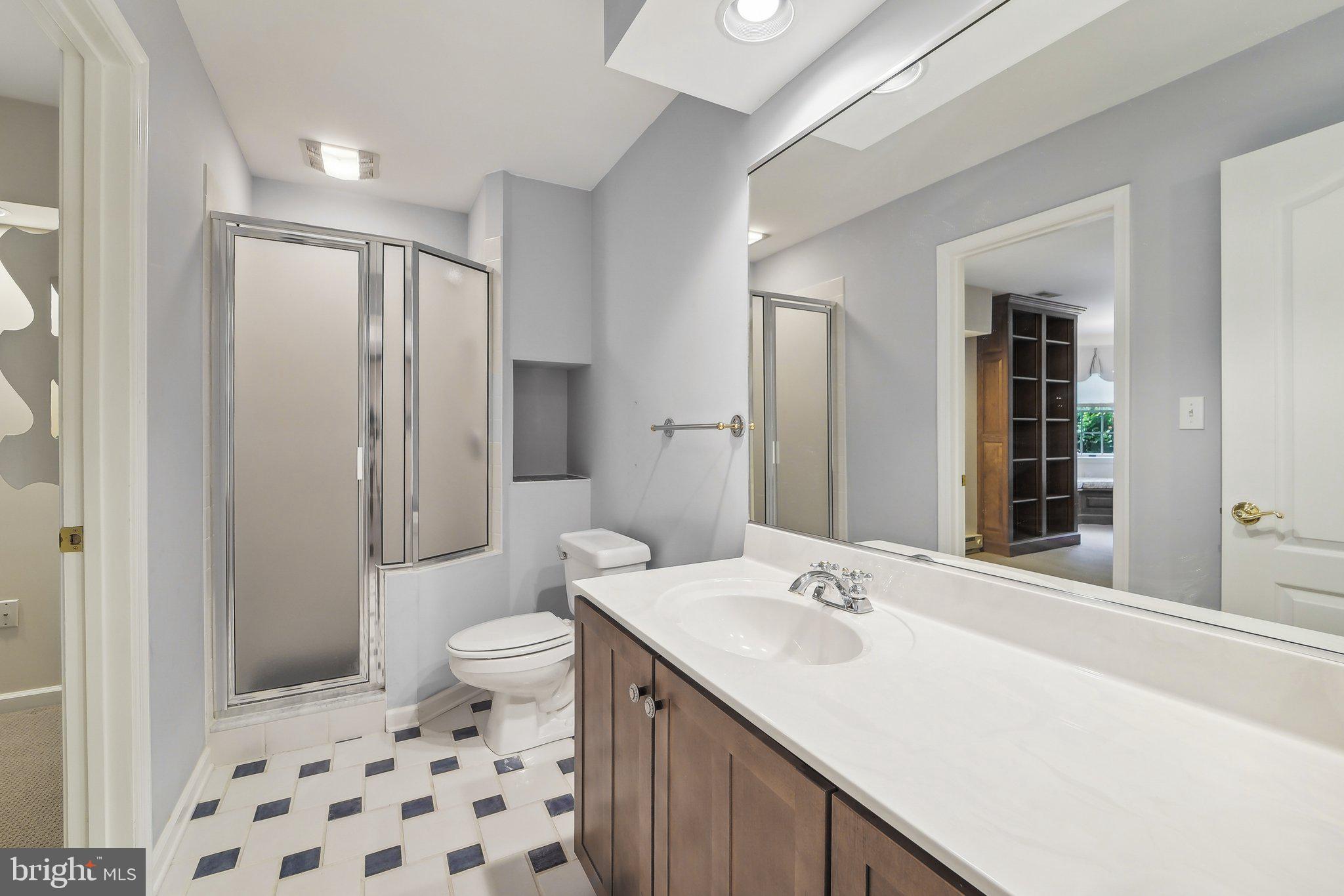 THE HILLSIDE AT SEMINARY - Residential