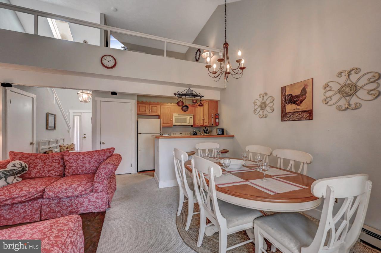 SNOW RIDGE VILLAGE - Residential